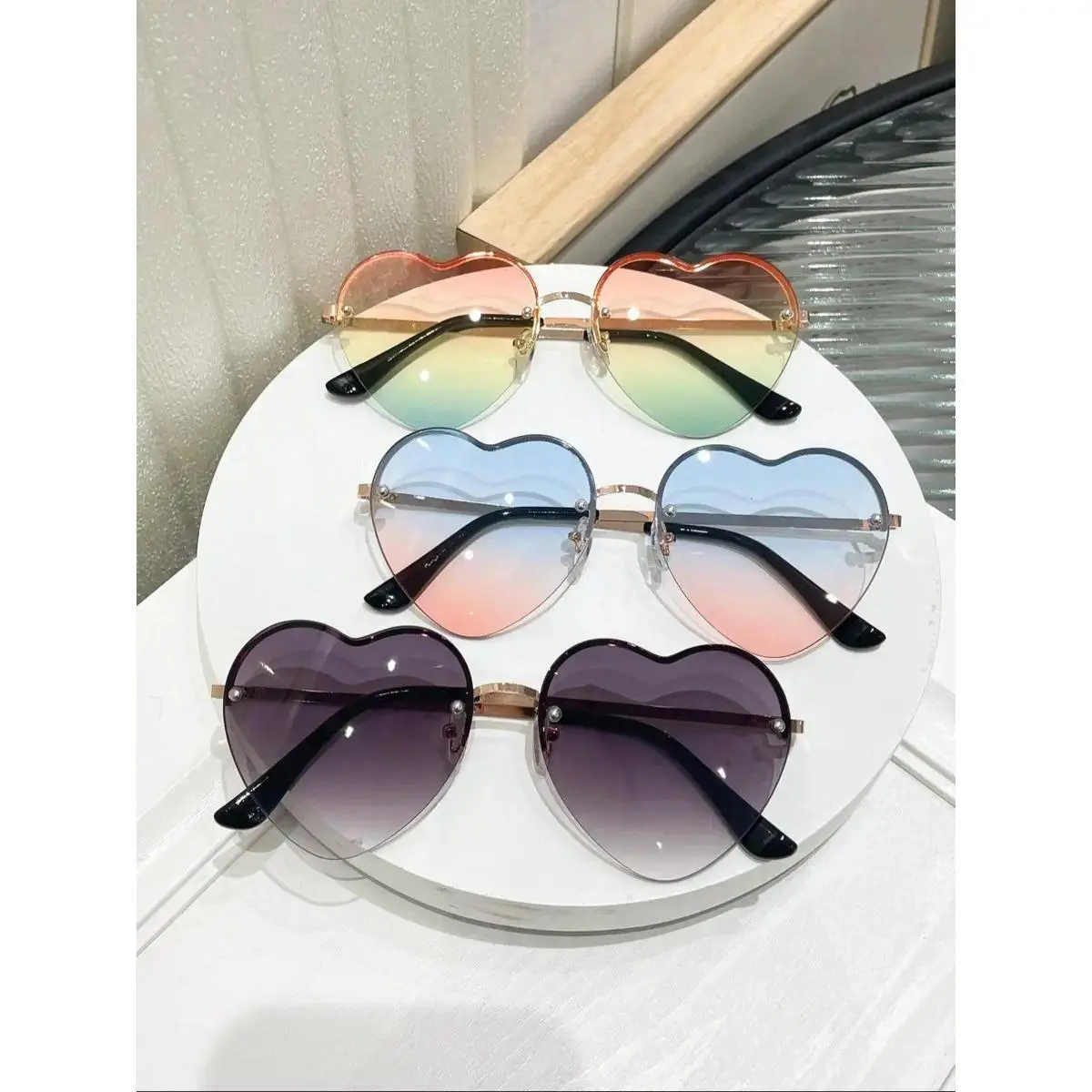 XUH 3-Pack Women's Heart Shaped Sunglasses, Lightweight TR90 Nylon Frames, One Size Universal Fit Casual Fashion Eyewear, Fun Trendy Shades for Music Festivals & Beach Vacations