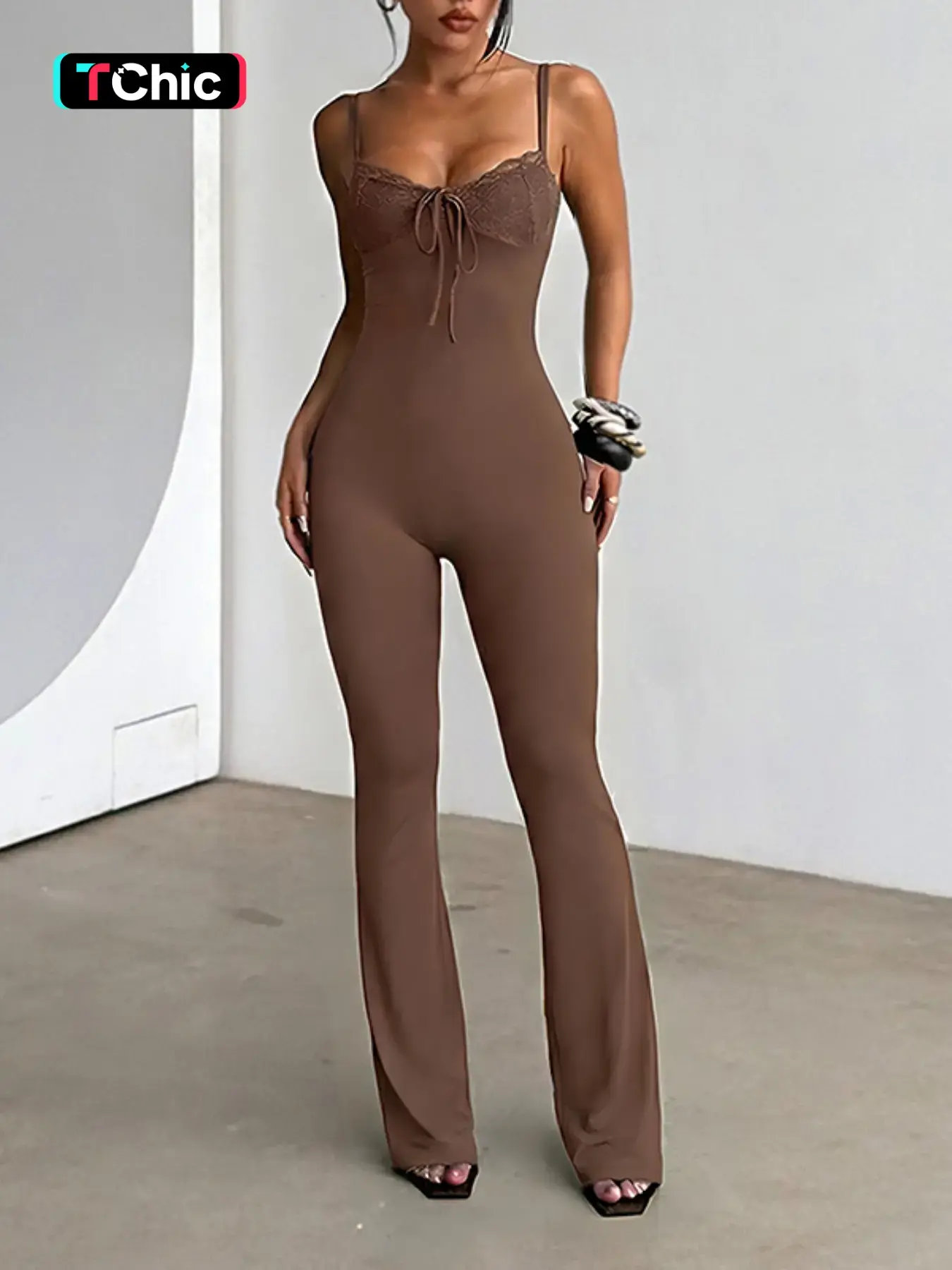 Women's Solid Color Sleeveless Jumpsuit, Casual Comfy Tight-fitting Jumpsuit for Summer, Fashion Women's Clothing for Everyday Wear
