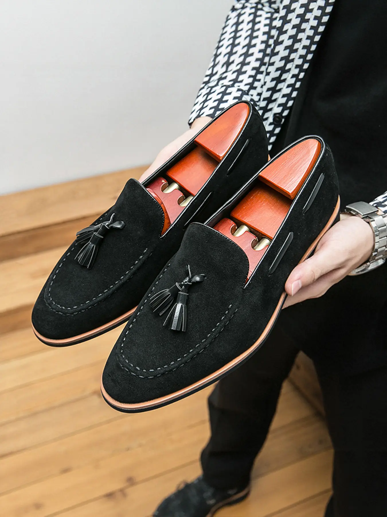 Men's Fringe Velvet Loafers, Vintage British Casual Slip-On Shoes, Low Heel Anti-Slip Durable Reverse Leather, Breathable Fashion Boots, Tassel Loafers