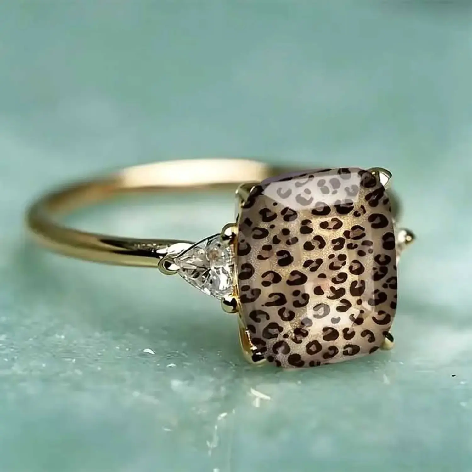 Women's Vintage Leopard Print Acrylic Chunky Band Finger Ring - 2000 European American Style Elegant Casual Fashion Resin Jewelry, Camping Hiking Hammock Accessory Gift for Women, Finger Rings, Fashion Ring