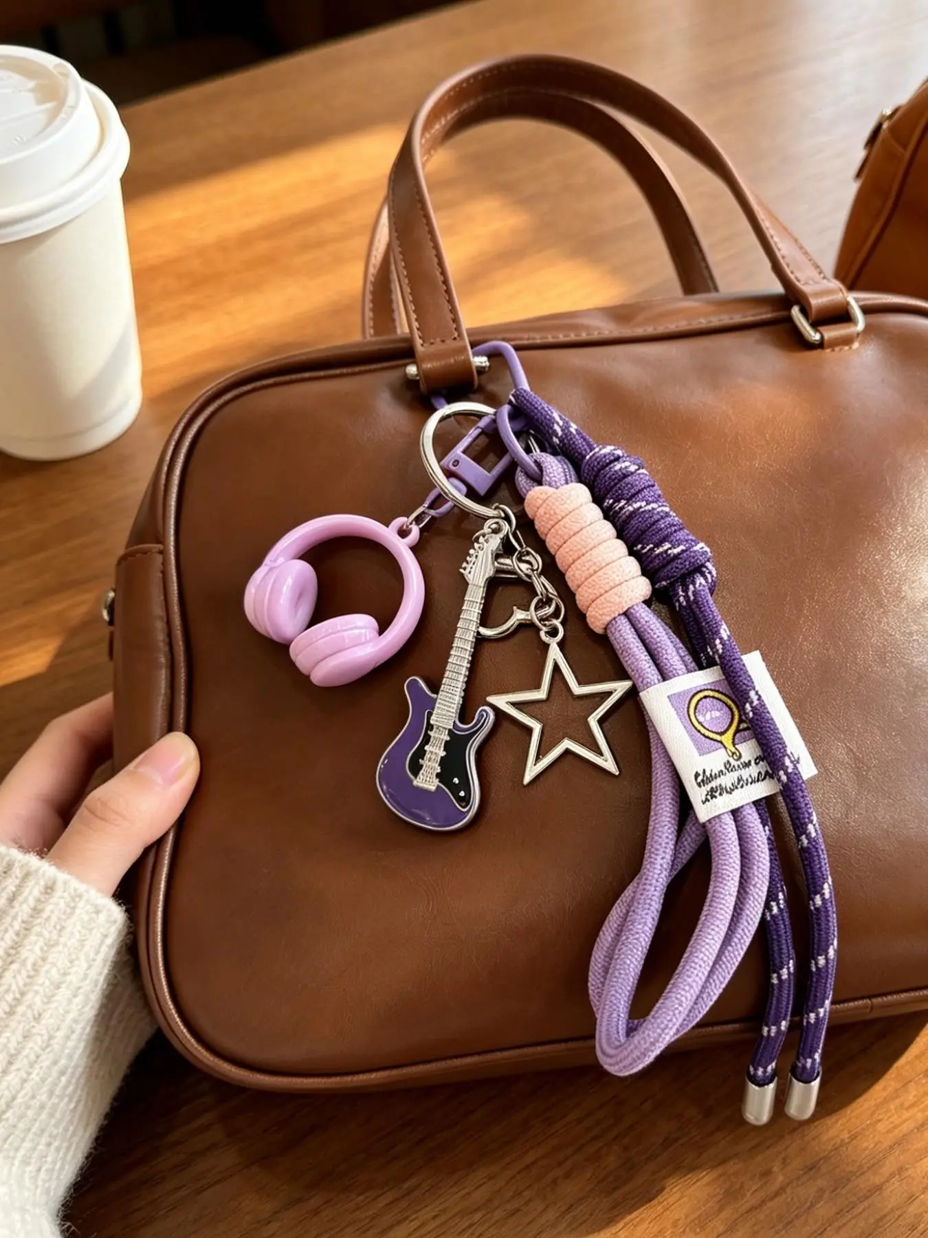 Rock Music Guitar Bag Charm Keychain, Y2K Coquette Braided Rope Pendant with Mini Headphone Hollow Star Charms, Backpack Accessory Cute Aesthetic Gift for Teen Girls Music Lovers, Bag Accessories Charms, Stylish Backpack Charm