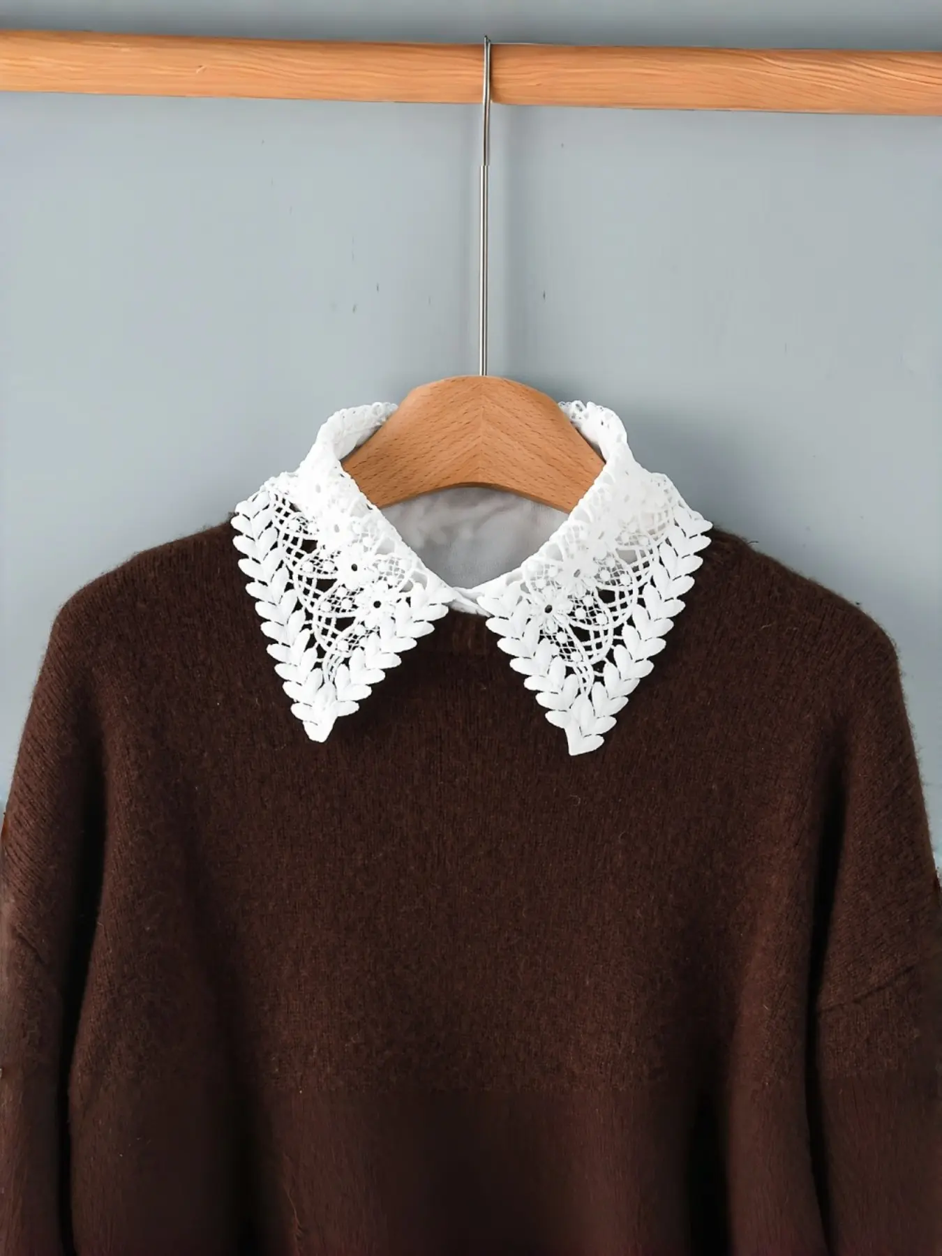 Leaf Floral Cutwork Lace Detachable Shirt Collar, Button Up Collar Insert, Versatile Layering Accessory for Daily Party Cosplay
