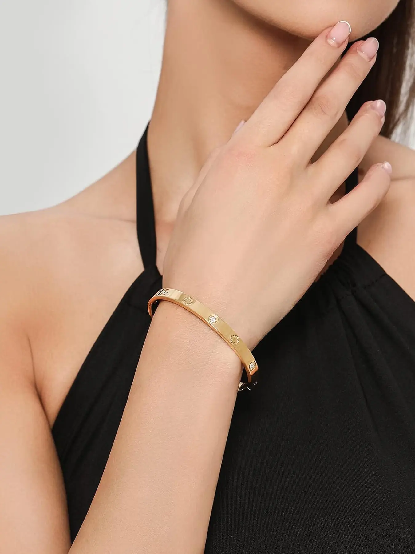 Eco-Friendly 18k Gold Plated Clover Bracelet, Fashion Stainless Steel Lucky Grass Bracelet with Diamonds, Women's Jewelry Gift