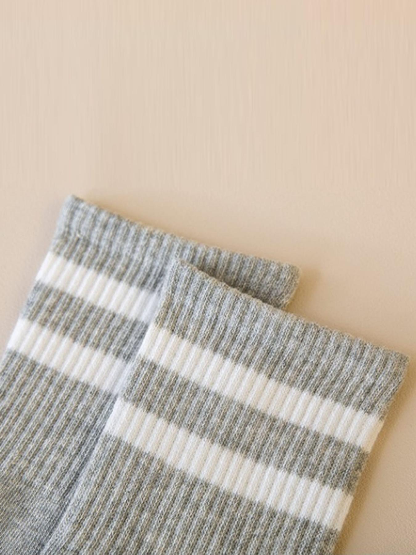 Women's Striped Crew Socks, Casual Comfy Breathable Athletic Running Knit Mid Calf Socks, Women's Hosiery for Daily Wear