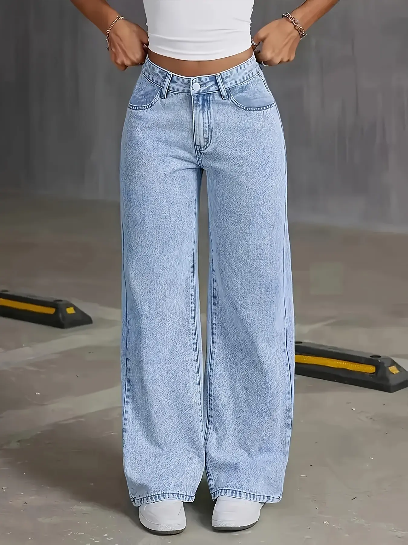 New women's stretch loose straight-leg jeans, acid-wash light blue tummy-control casual longs, high-waist comfy solid pants, elegant womenswear, all-season pants with pockets, denim longs for travel, work & office.