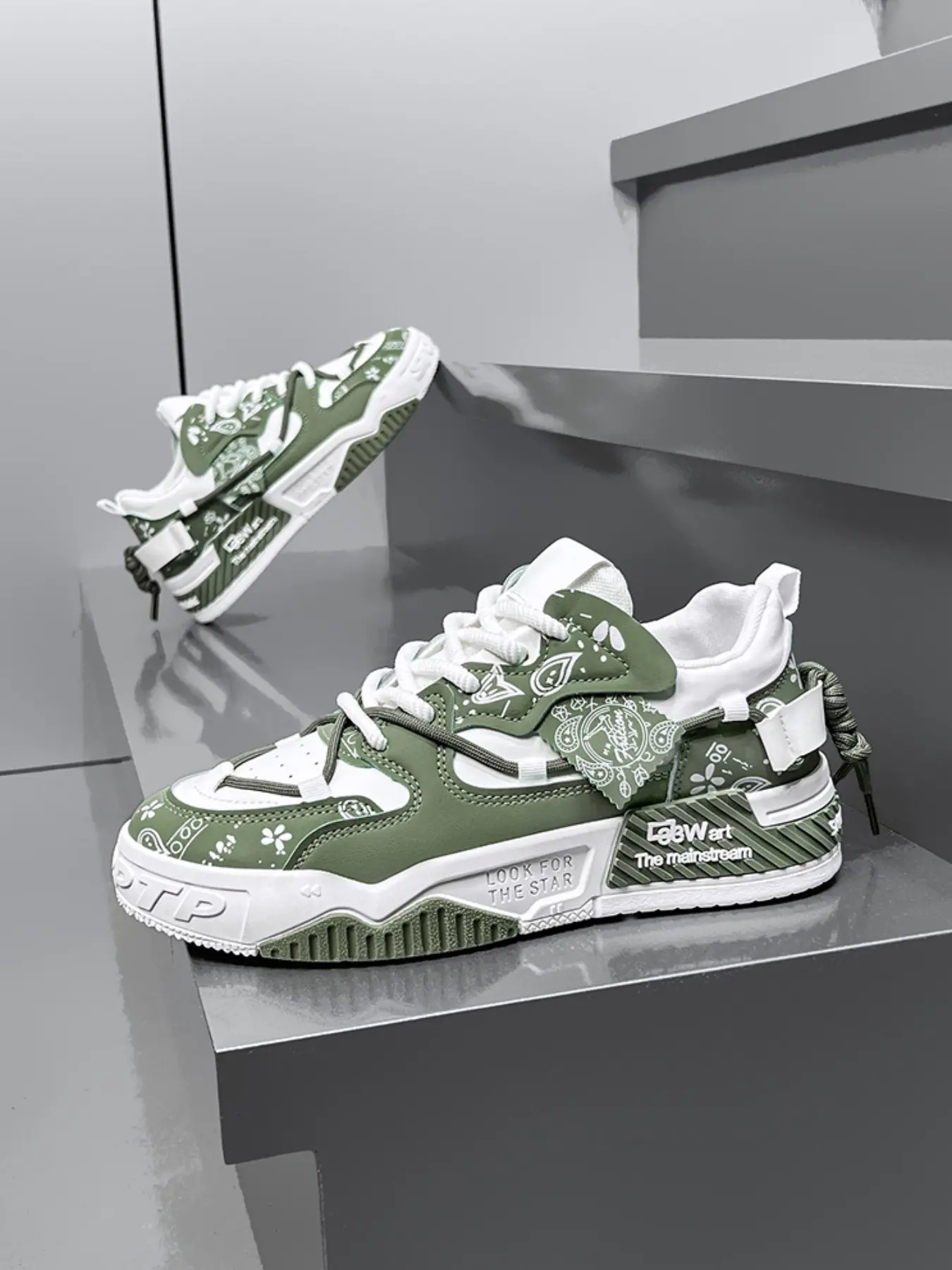2026 New Men Teen Vintage Print Platform Skate Shoes, Double Drawstring Woven Ribbon Decor, Color Block Splicing, Thick Serrated Sole, Non-Slip Lightweight Casual Sneakers for Daily Commute, School, Hip Hop Street & Outdoor Wear