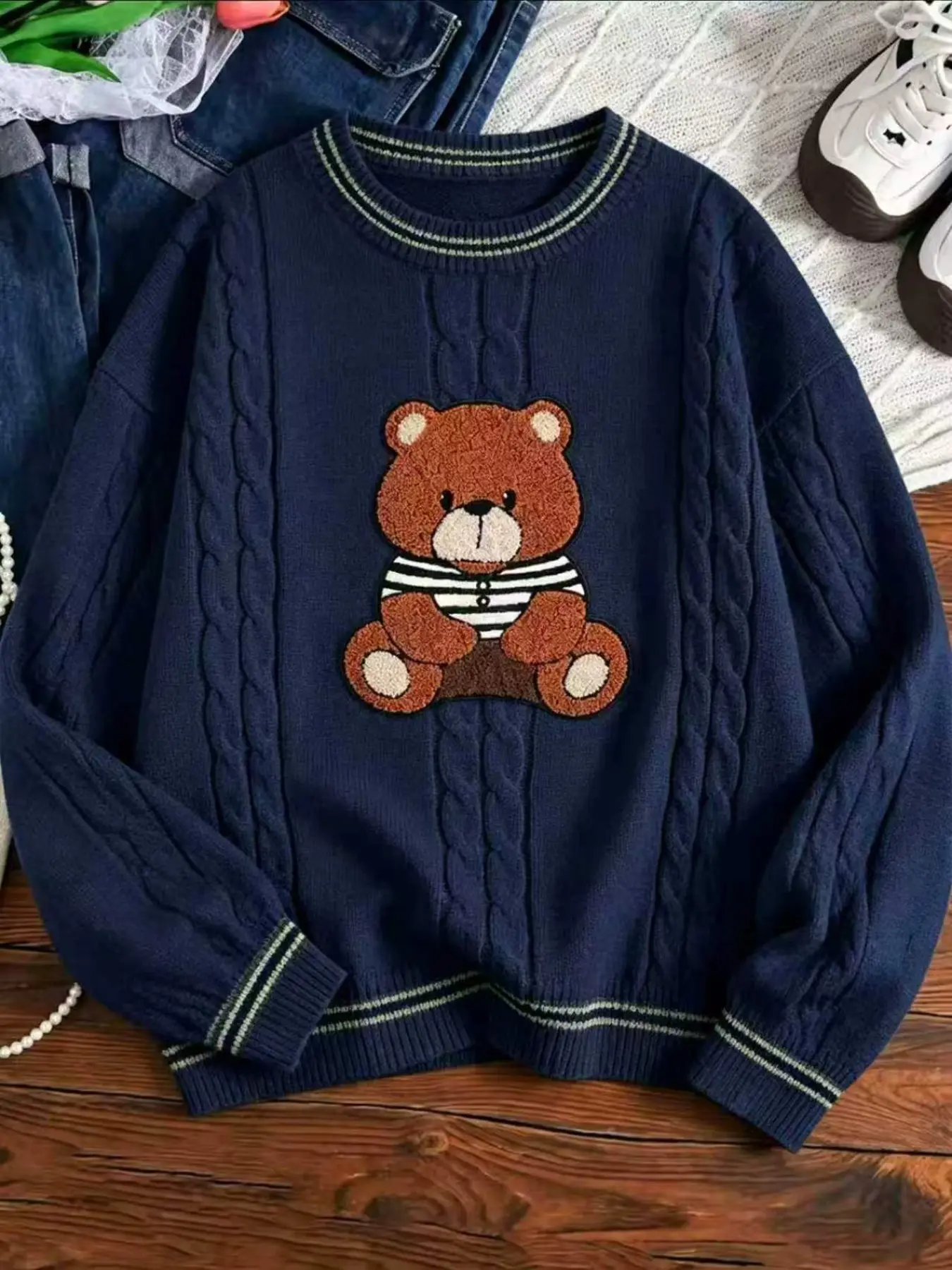 Unisex Fall Winter Round Neck Knit Sweater, 3D Plush Teddy Bear Patch, Soft Twist Texture, Casual Street Style, Long Sleeve, 3 Colors Available