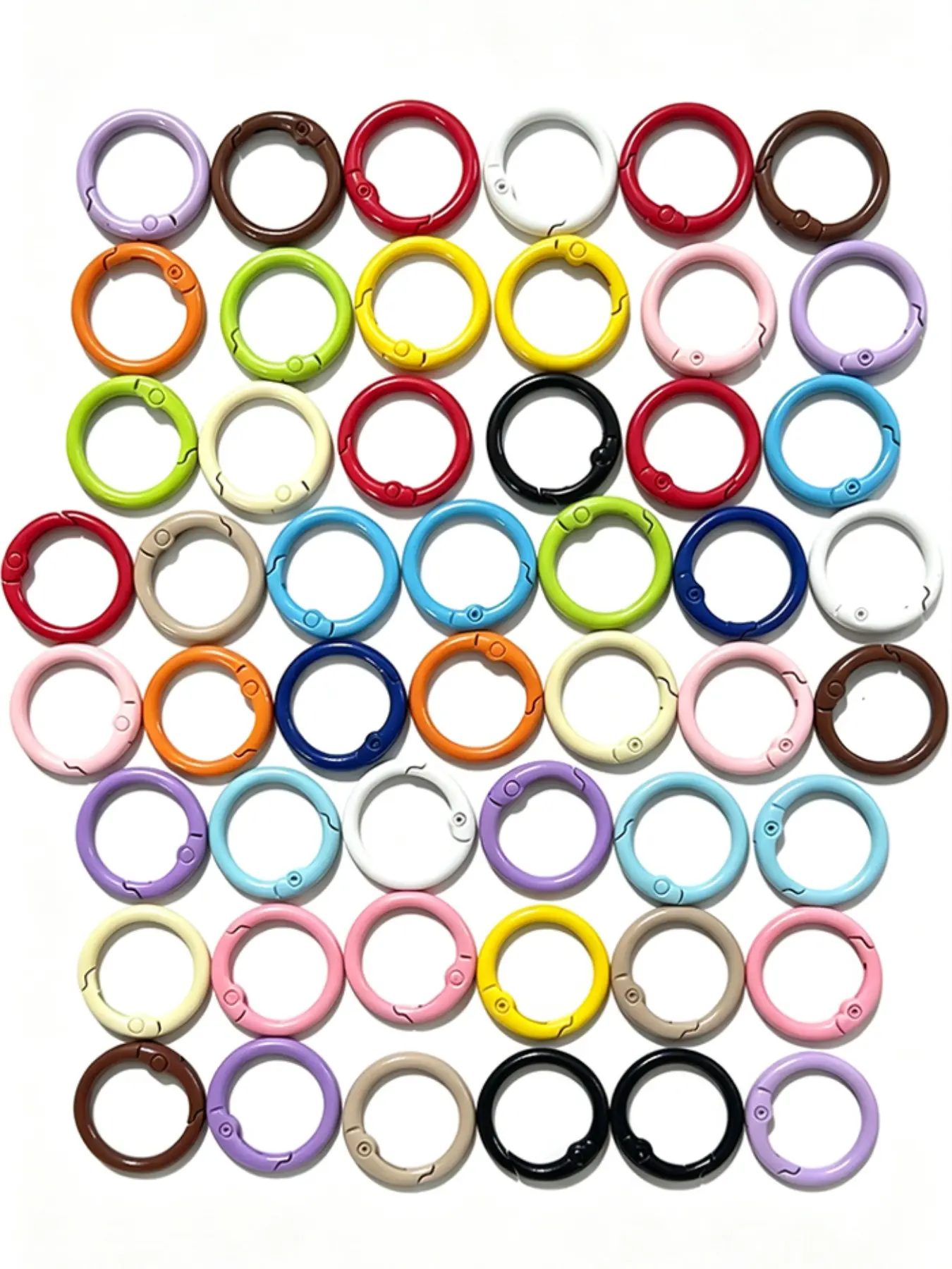 50pcs Colorful Metal Spring Clips O-Ring Keychains, Openable Round Keyrings, Random Colors, Pet Rope Hooks, DIY Portable Hook Clamps, Keychain Cute