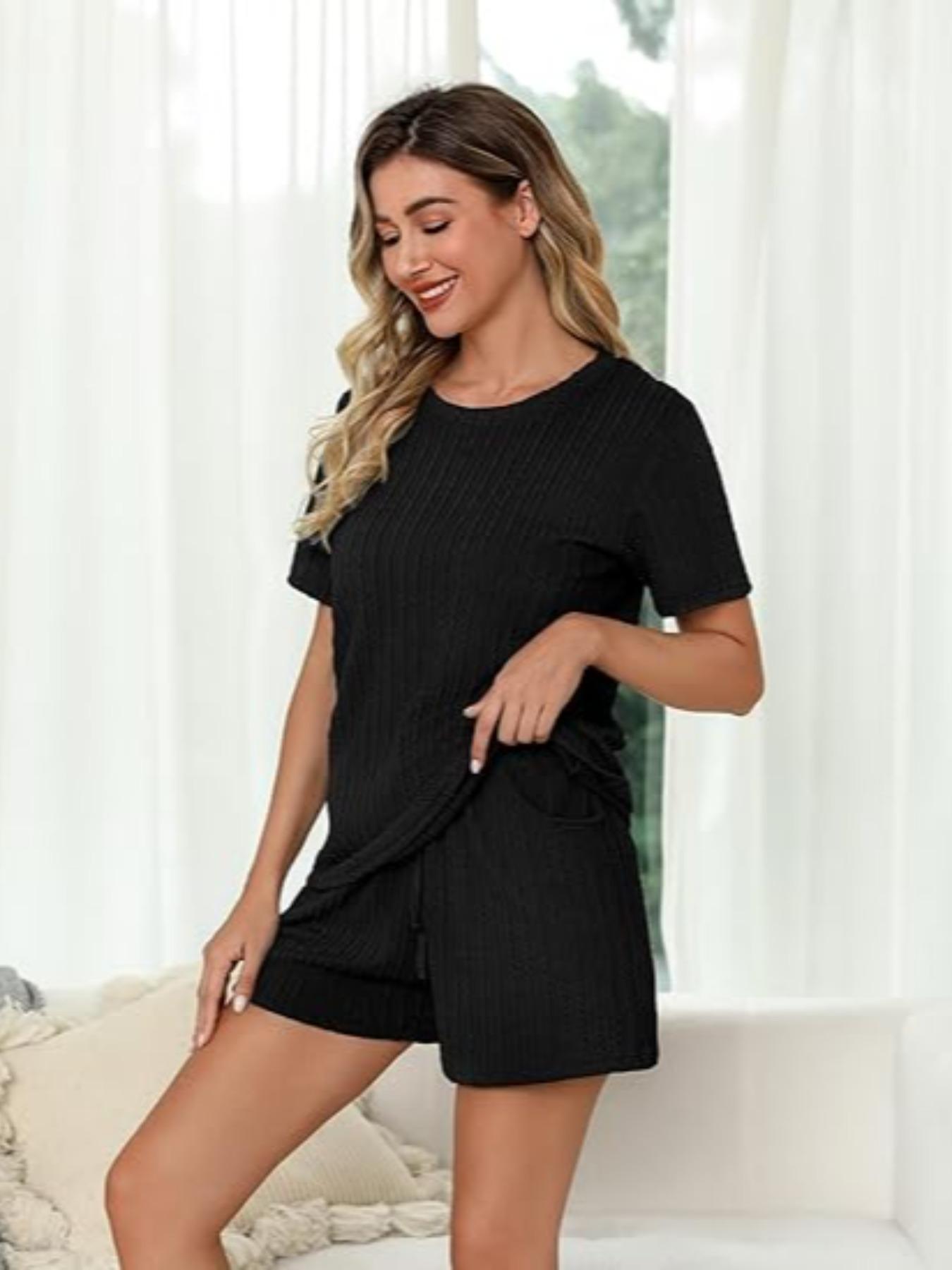 Couple's Solid Short Sleeve Tee & Shorts Pyjama Set, Casual Comfy Round Neck T-shirt & Shorts PJ Set, Couple's Sleepwear for All Seasons Loungewear