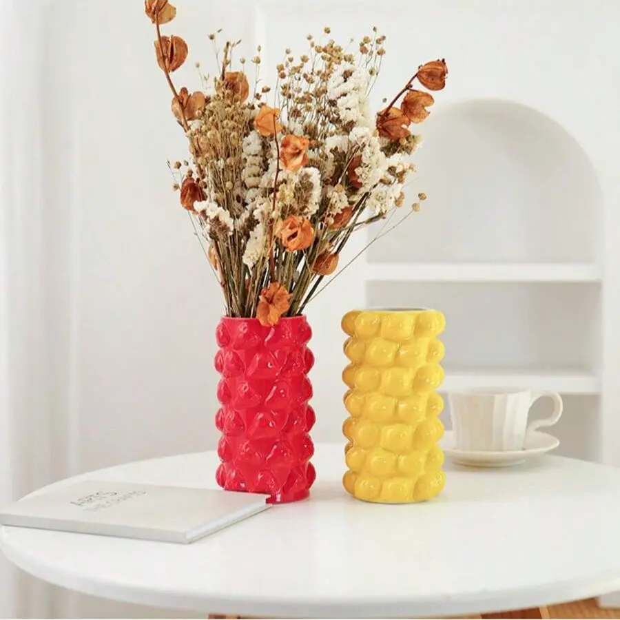Ceramic Vase with Strawberry Lemon Design, Decorative Vase, Perfect Gift for Women, Inspirational Present for Colleagues, Office Gift, Farewell Gift, Teacher Nurse Souvenir