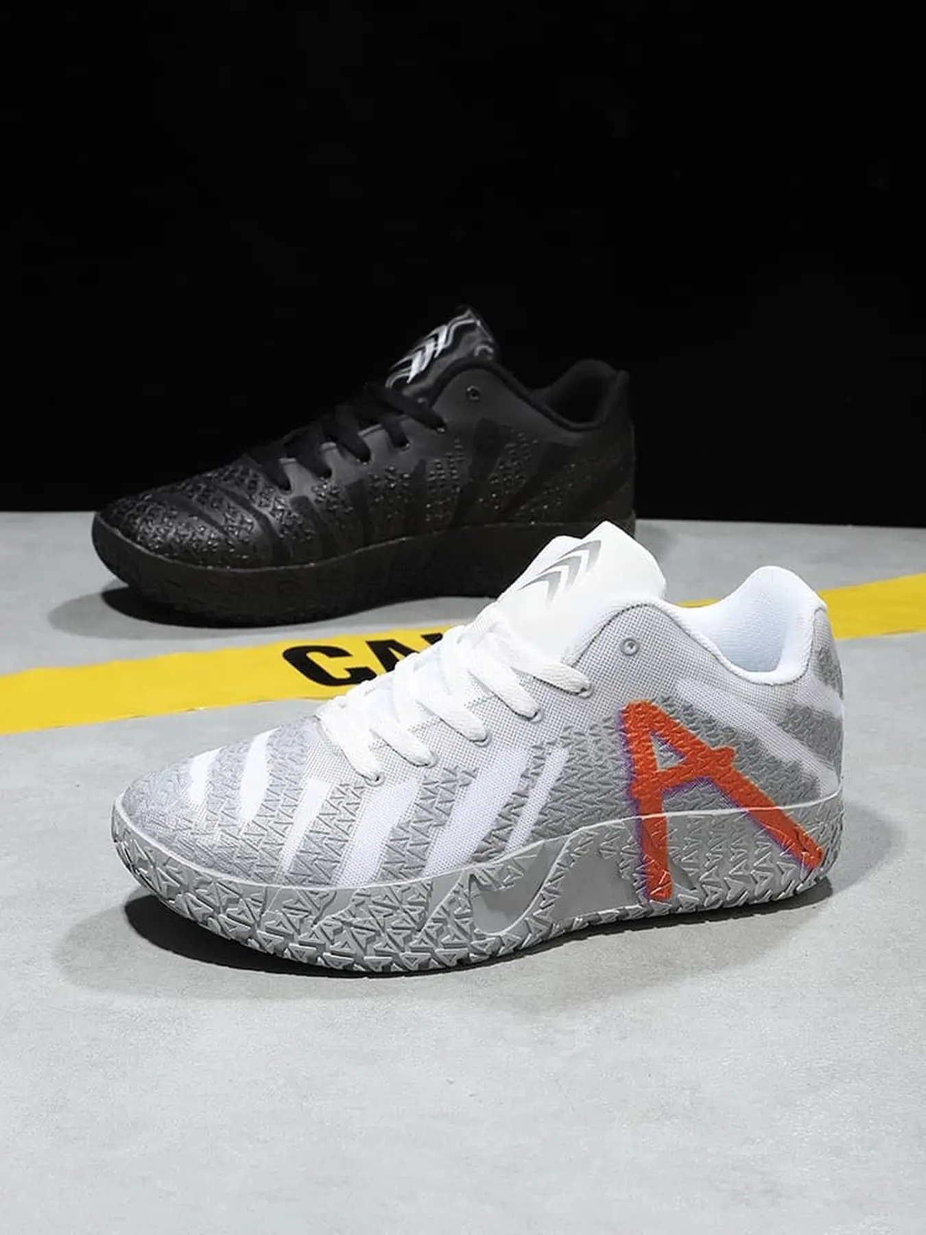 1 Pair Unisex Basketball Sneakers Street Style Stable Support Wear-resistant For Outdoor Court Training
