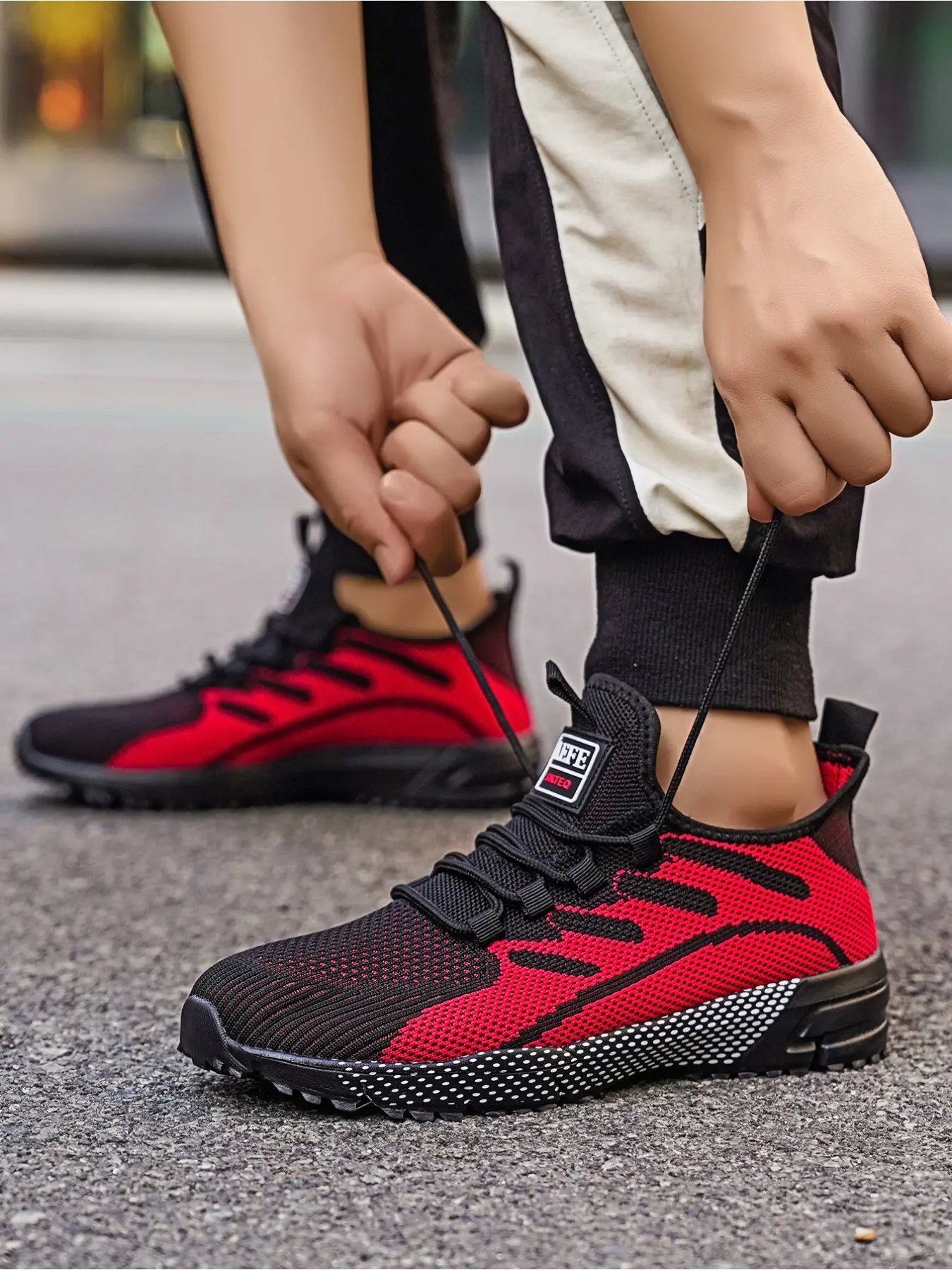Mens Athletic Training Shoes Breathable Mesh Upper Air Cushion Sole Non Slip Fitness Workout Sneakers