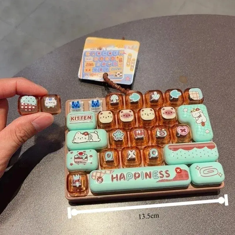 Candy Color Fidget Keycap Clicker Keychain Cute 26 Keys Stress Relief Keyboard Toy Bag Pendant Cartoon Fidget Key Ring