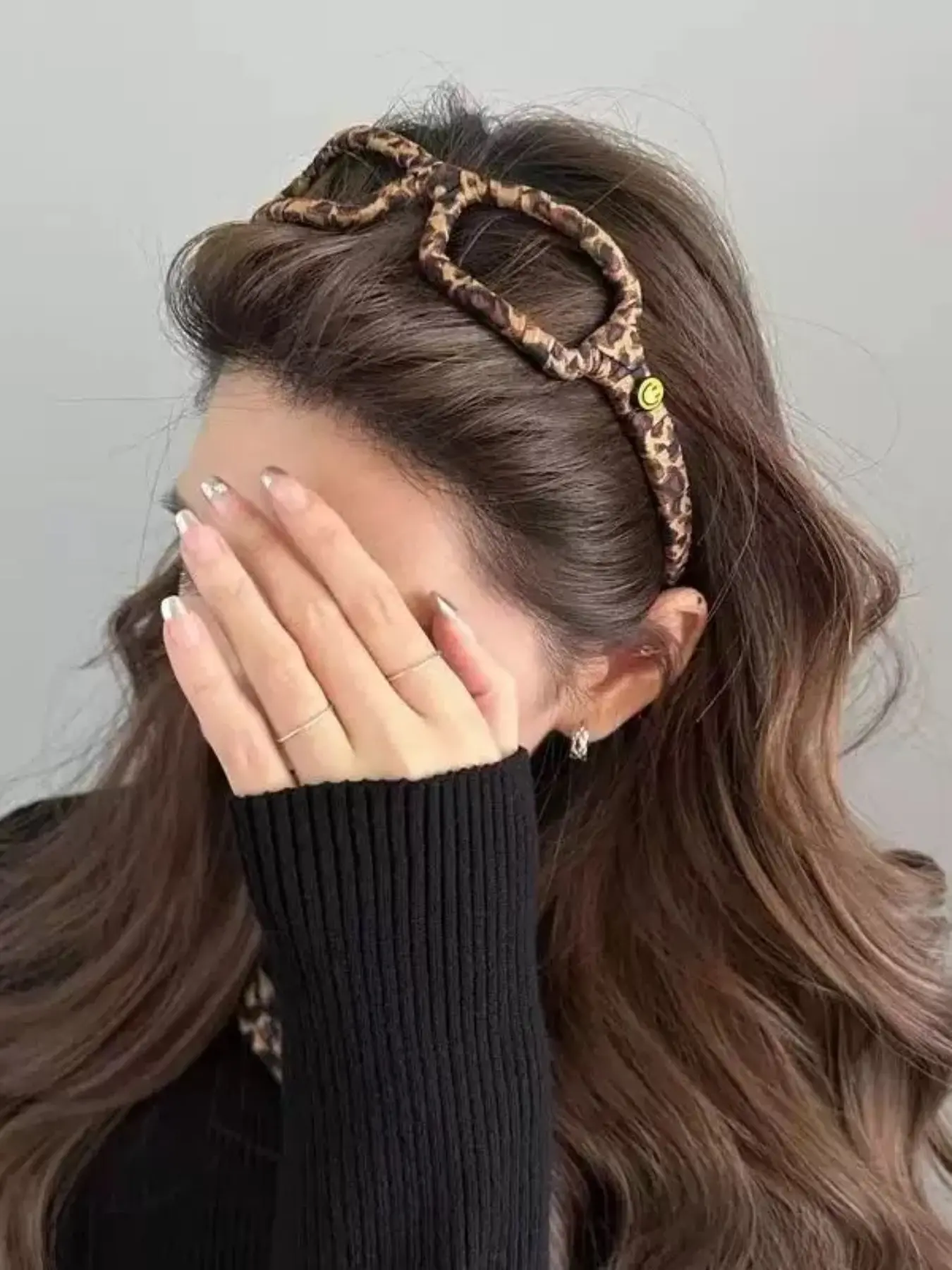 Women's Square Headband, Trendy Leopard Print Sunglasses Headband, Comfortable Wide Band, Fits Fine and Thick Hair, Frameless Glasses Accessory