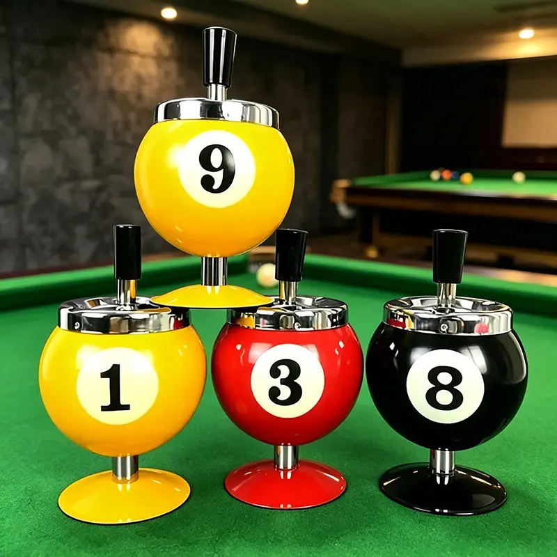 Billiard table design ashtray, creative black portable metal ashtray, suitable for billiard rooms, high-quality billiard accessory.