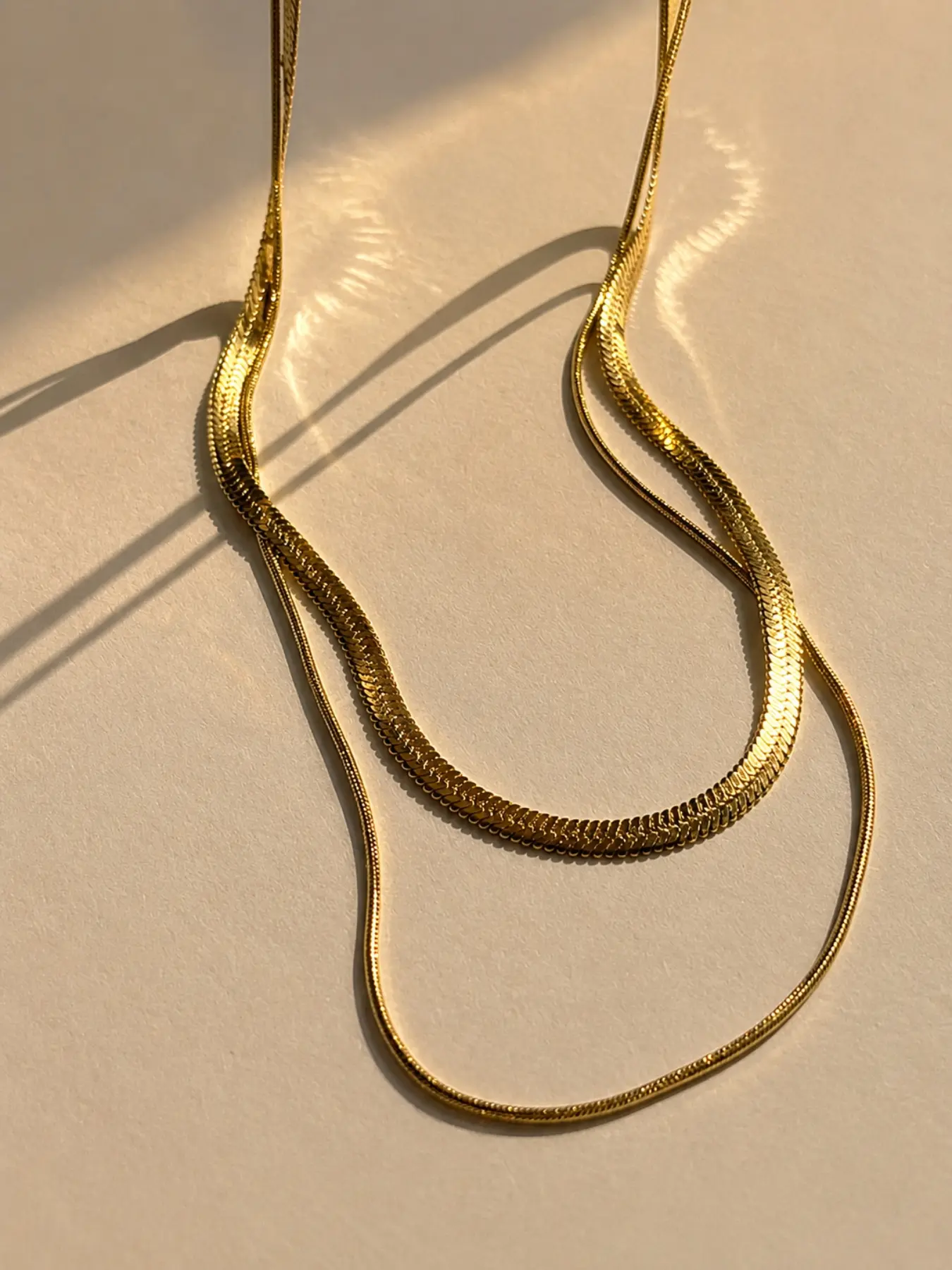 Cool Girl Double Layer Herringbone Costume Jewelry Necklace, Daily Sparkle, Perfect Gift, Titanium Steel Chain, Random Print, All Seasons