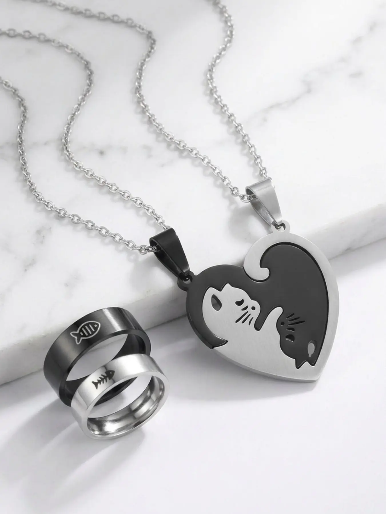 Cute Cat Design Pendant Necklace & Ring & Bracelet, Stainless Steel for Women & Men, Trendy All-match & Exquisite Matching Jewelry Set for Birthday Gift