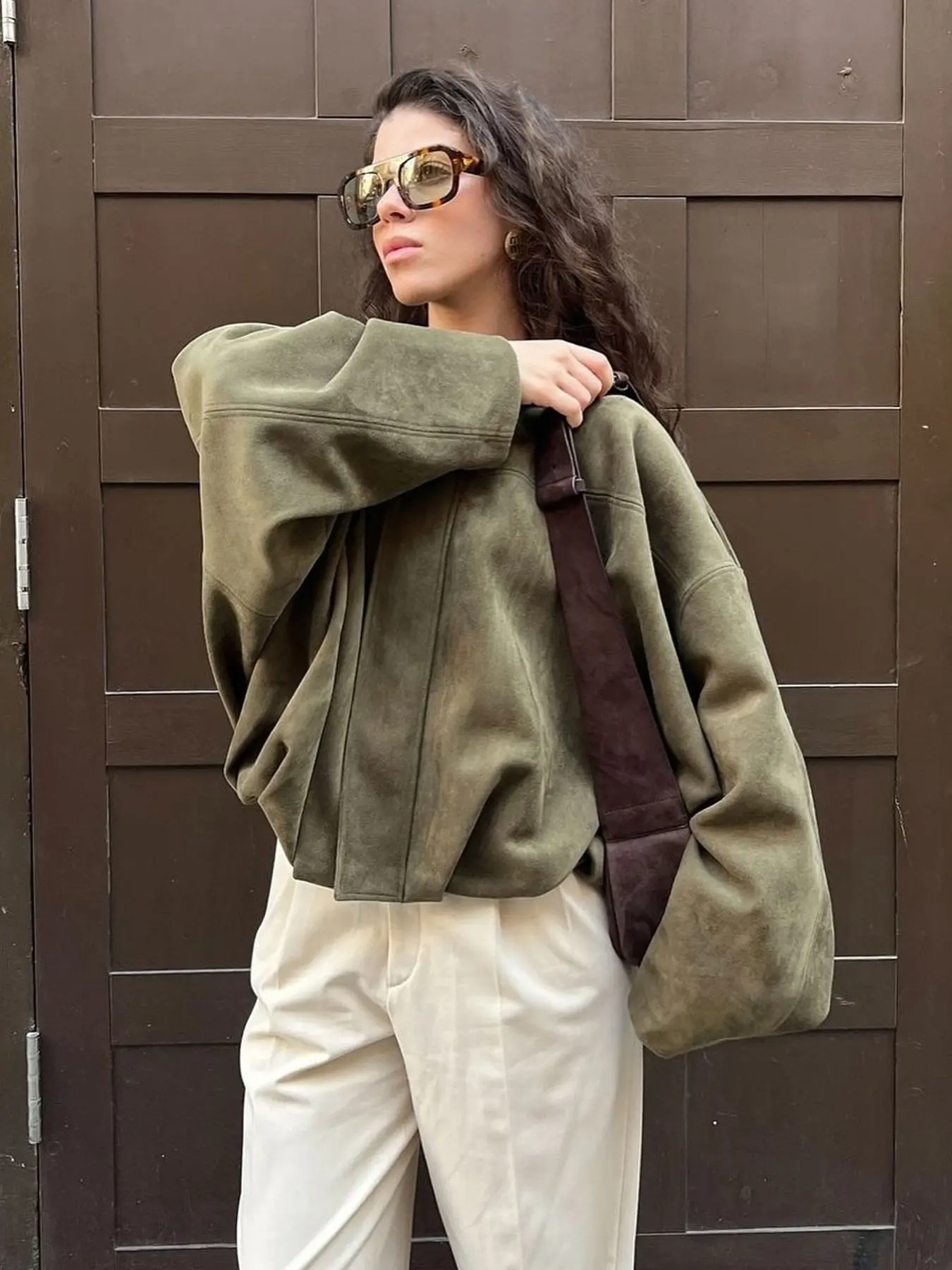 Woman's Faux Suede Bomber Jacket Batwing Sleeve Zipper Top Spring Autumn Stylish Baggy Loose Relaxed Fit Bomber Coat for Women Casual Outdoor Pilot Jacket Streetwear Casual Fashionable Outerwear