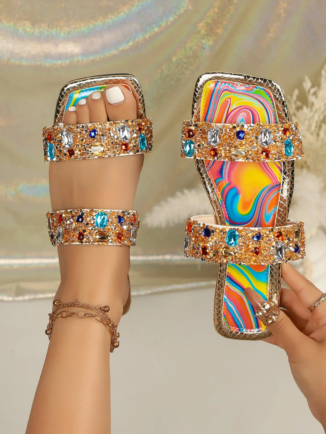 2026 Summer New Sparkly Rhinestone Fashionable Glitter Sandals, Square Toe Open-Toe Flip Flops, Rainbow Marble Pattern Flat Shoes, Beach Wear, Chic Summer Footwear