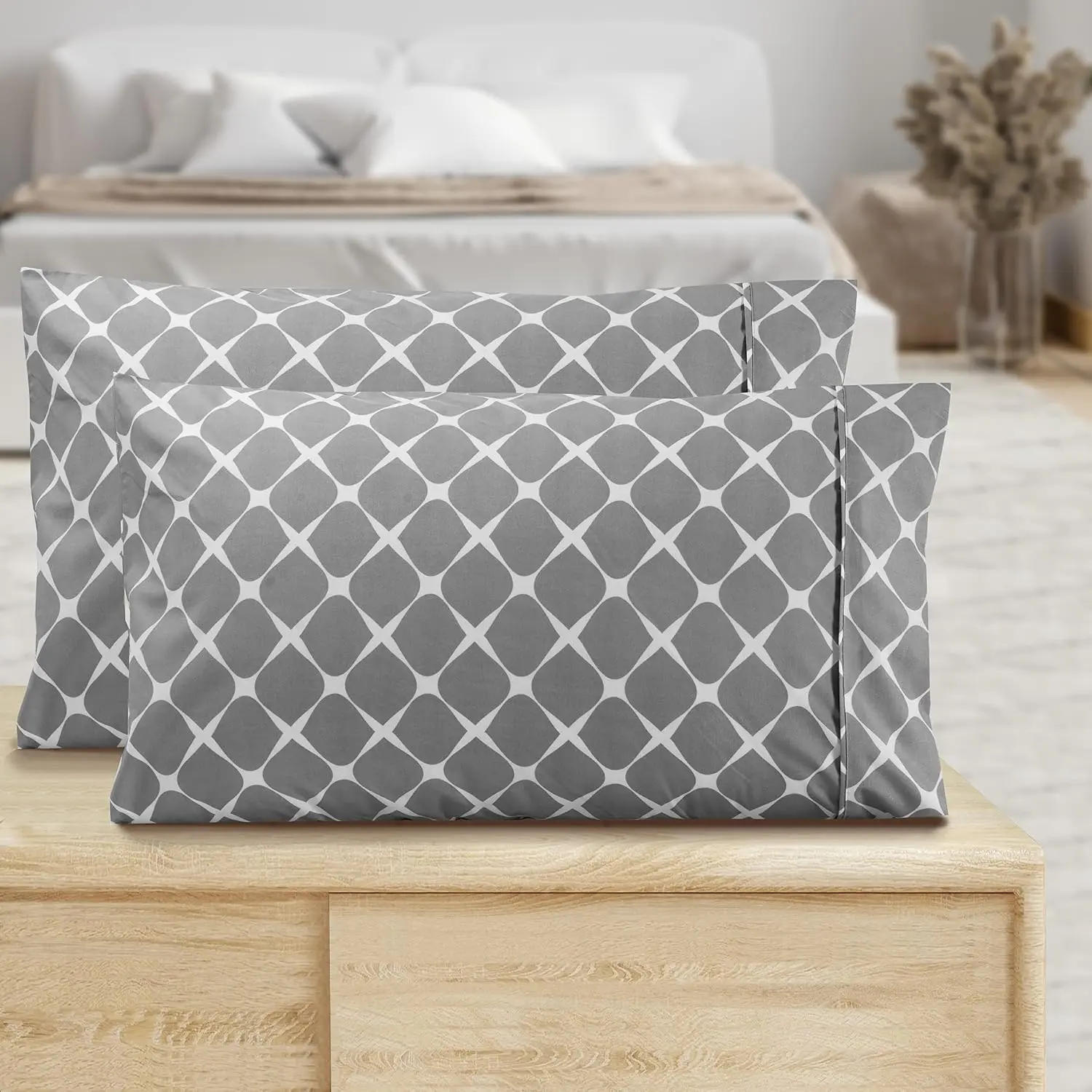King Size Elegant Pattern Printed Pillowcases 2-Piece Set - 1500 Count Quality Microfiber, Soft Woven, Wrinkle-Free, Bedroom Decor, Ideal for Hot Sleepers, Gray (Bloomingdale Style)