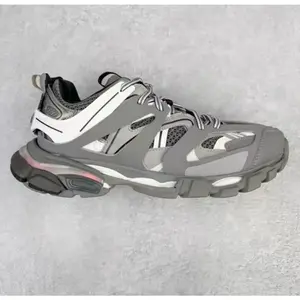 Matching shoes for couples.LED Shining Chunky Sneakers for Men Women Breathable Light-Up Casual Shoes Unisex Fit Comfortable Shock Absorbing Sole Trendy Night Style