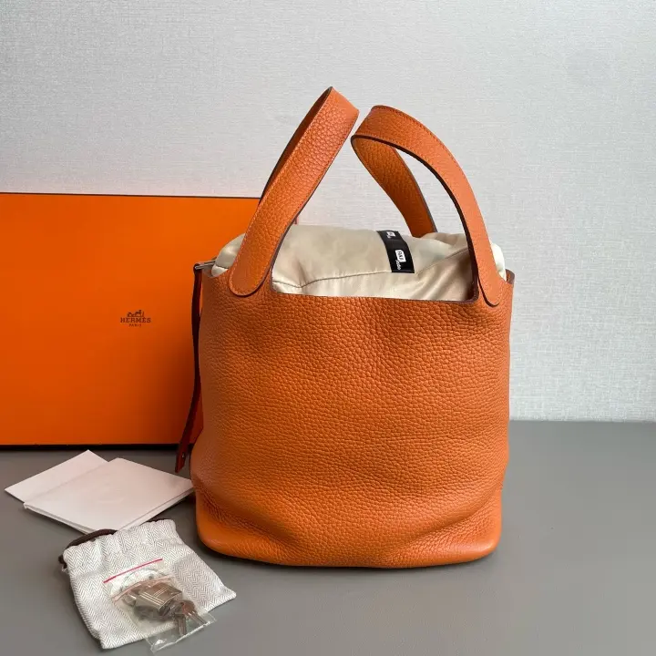 Pre-owned Hermes Picotin Lock 22 in Orange Clemence with Palladium Hardware