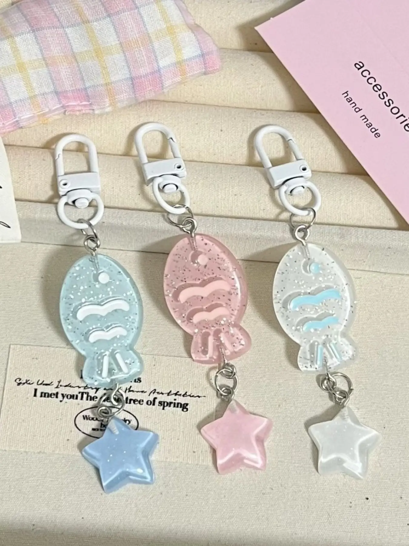 3pcs Mixed Color Star Glittering Taiyaki Charm, Summer Limited Bff/couple Gift, Dreamy Bookbag Accessory, Cute Butterfly Pattern, Trendy Bag Charms, Purse Charms