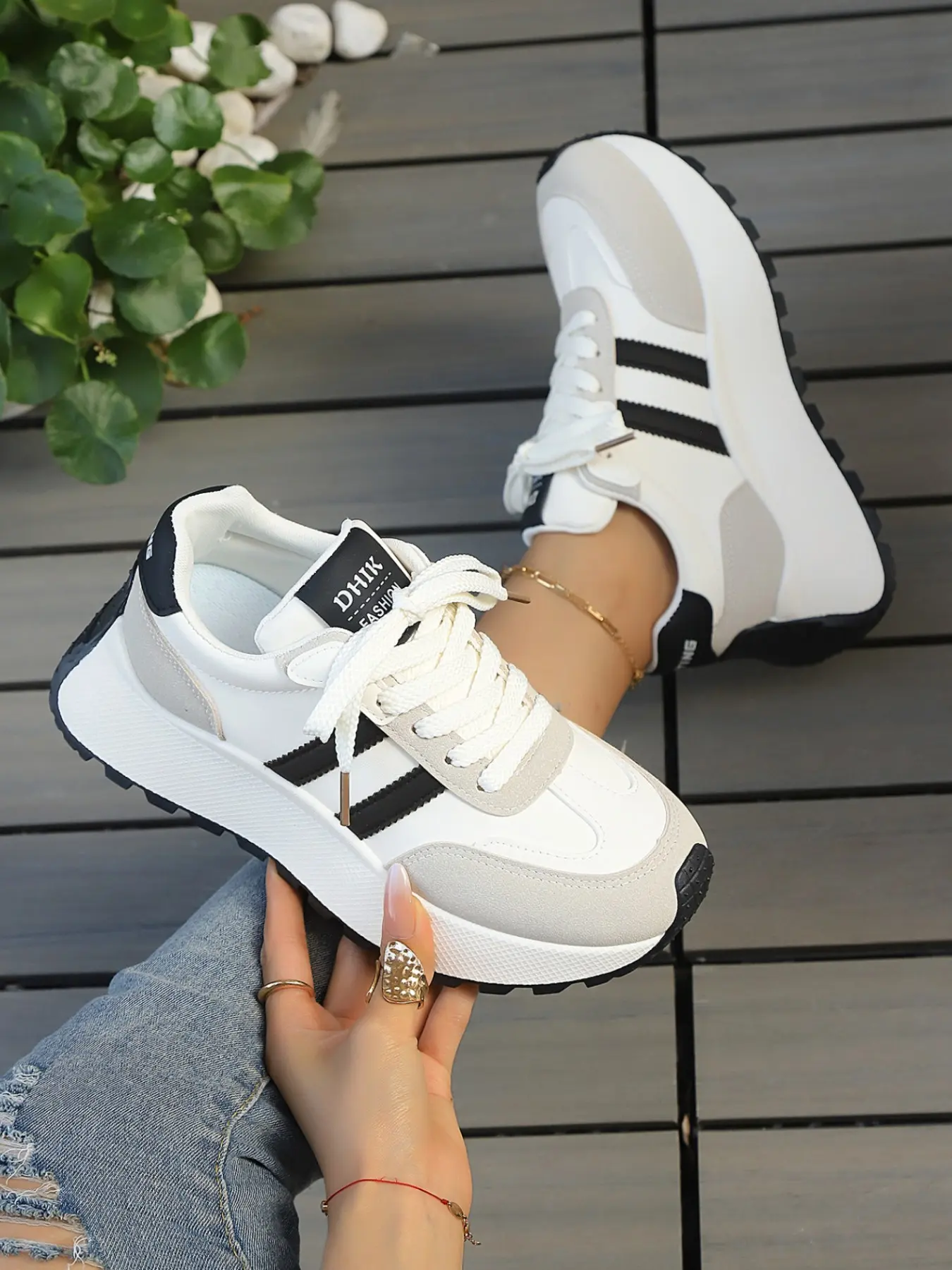 Women's new fashion trendy casual sneakers, comfortable, soft, simple, versatile, lightweight casual walking shoes, stylish design suitable for daily wear on various occasions, a must-have gift, Patchwork sneakers