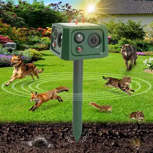 Four-sided Inductive Ultrasonic Rodent Repellent Device, Solar Bird Repellent Device, Cat Repellent Device, Bottom Vibrating Rod Animal Repeller. Suitable for gardens, farms and orchards.