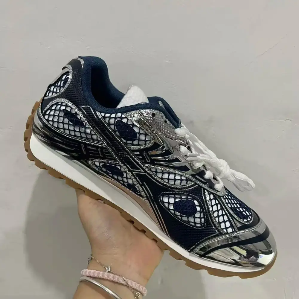 Sneakers women shoes  Casual Luxury Shoes Fashion Genuine Leather  Sneakers Fabric Breathable Height Increased Platform Shoes Solid