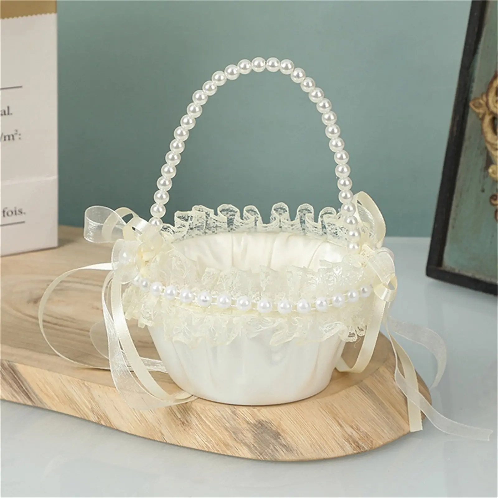 Flower Girl Basket, Elegant Lace Patchwork Lightweight Flower Basket Wedding Supplies
