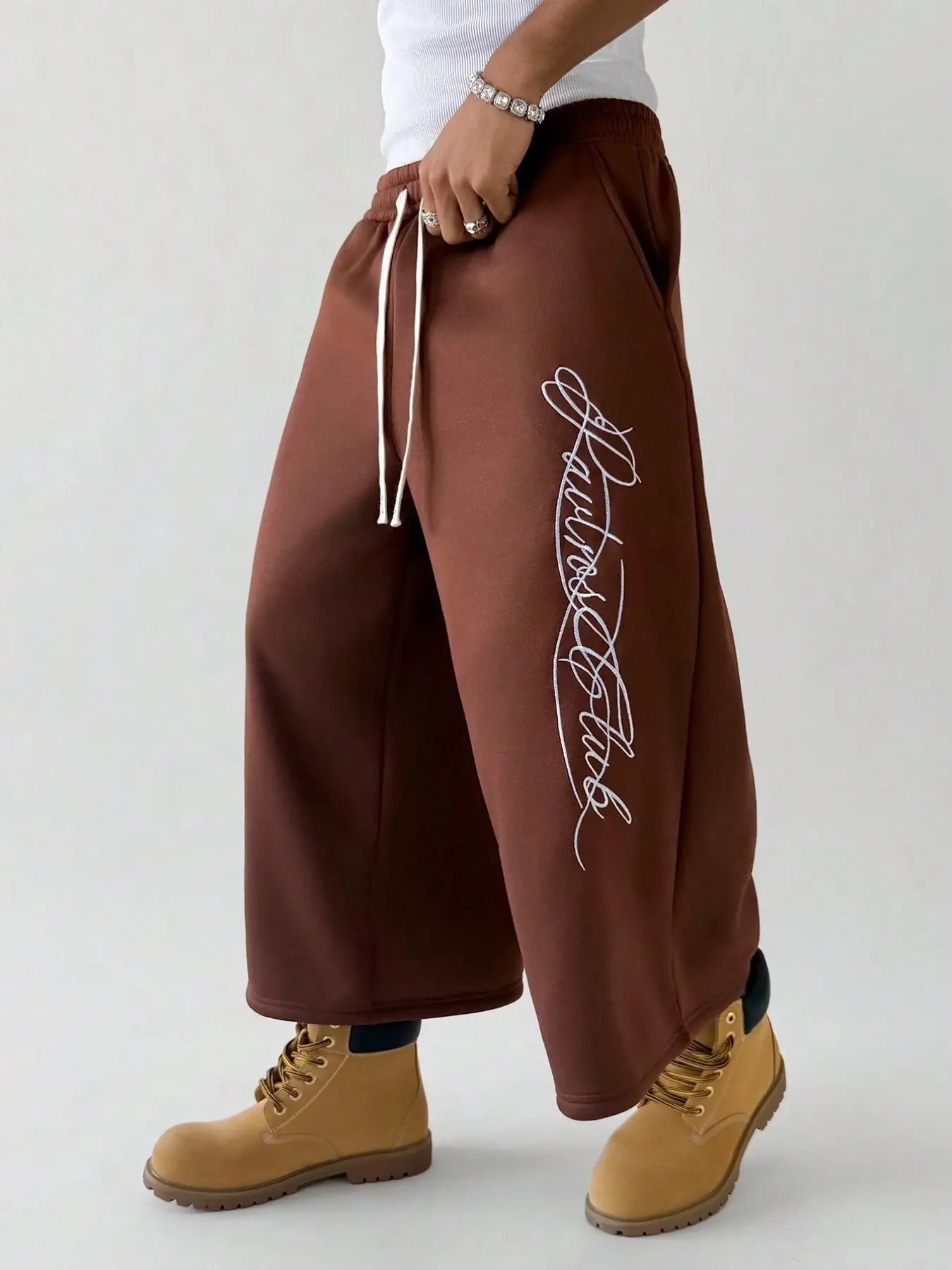 Vintage 90s Hip-Hop Embroidered Wide-Leg Sweatpants, Soft Terry, Drawstring Waist, Side Pockets, Casual Streetwear