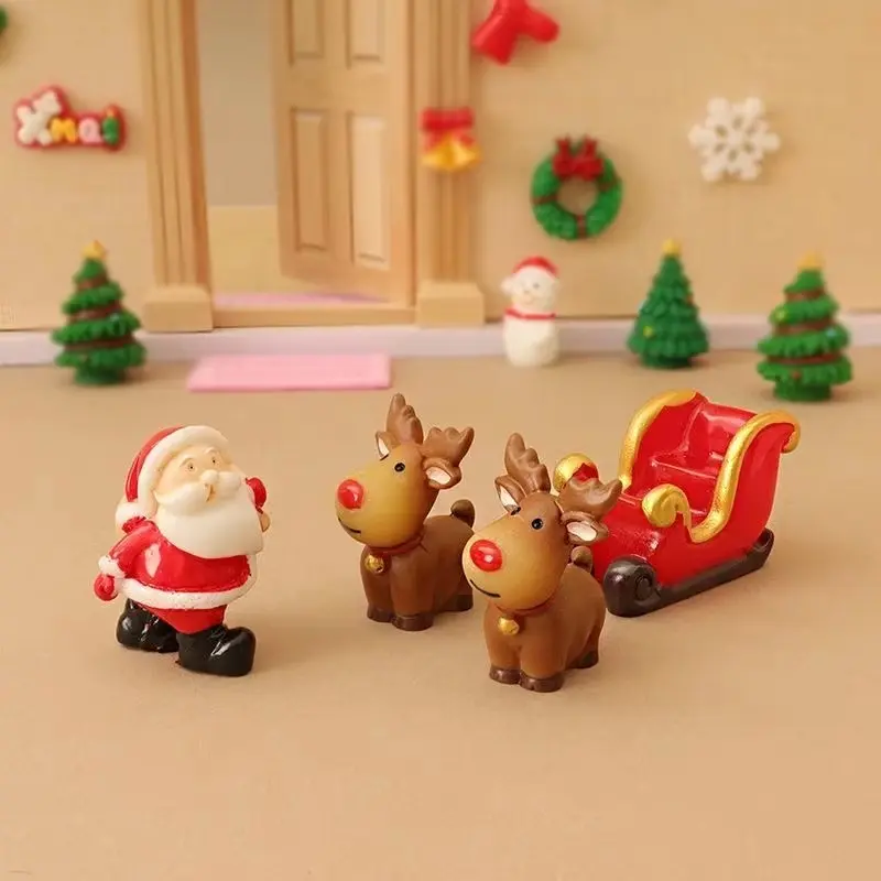 4-Piece Christmas Santa Sleigh Resin Decorations, Home Décor Statues, Office Desk DIY Model Accessories, Kids' Christmas Gifts