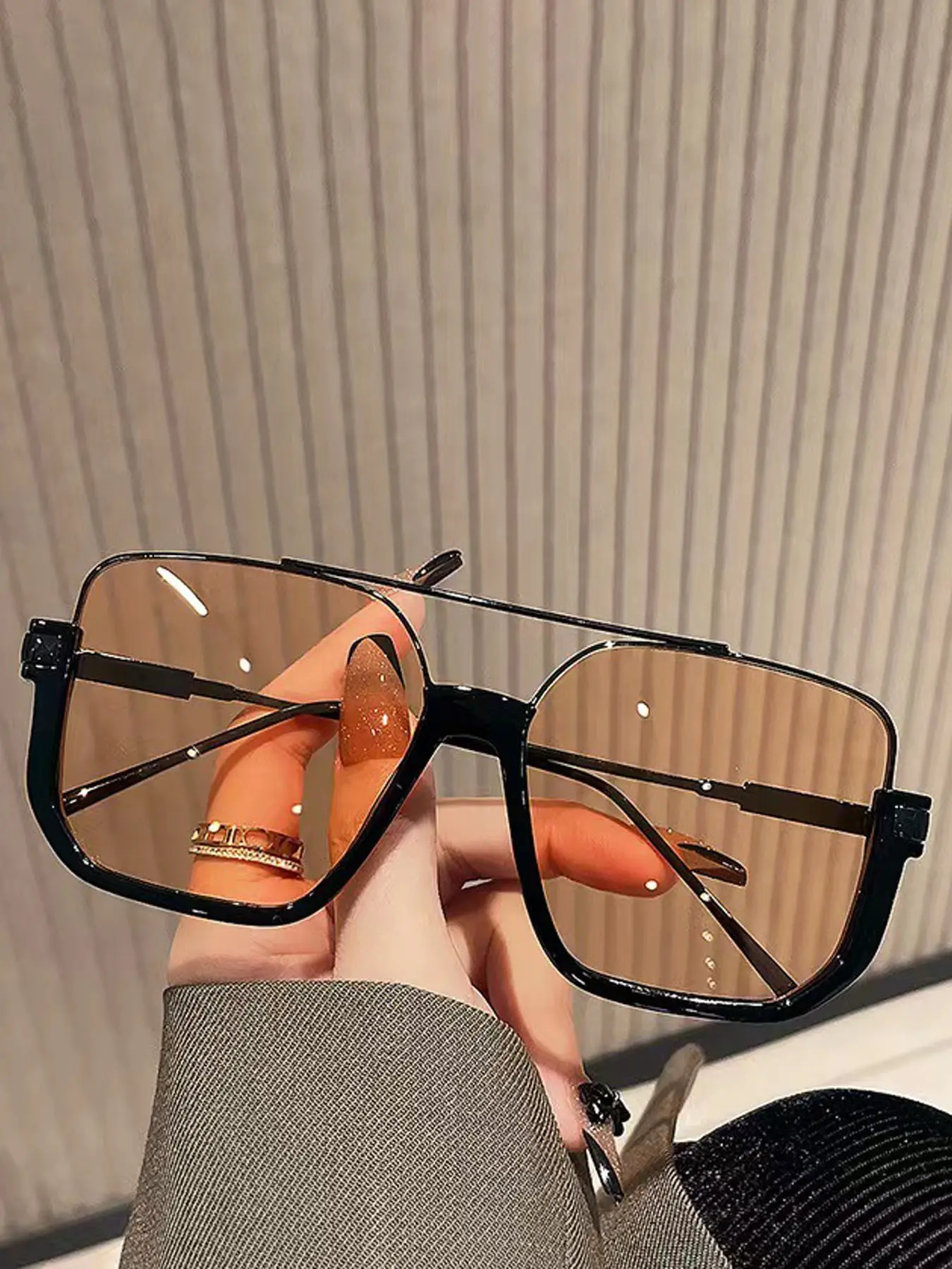 Double Bridge Square Pilot Sunglasses, Trendy Square Sunglasses, Square Framed Sunglasses, Retro Light Lenses, Uv400 Protection, Uv Protective Glasses, Fashionable Unisex Glasses, All-Season Wear