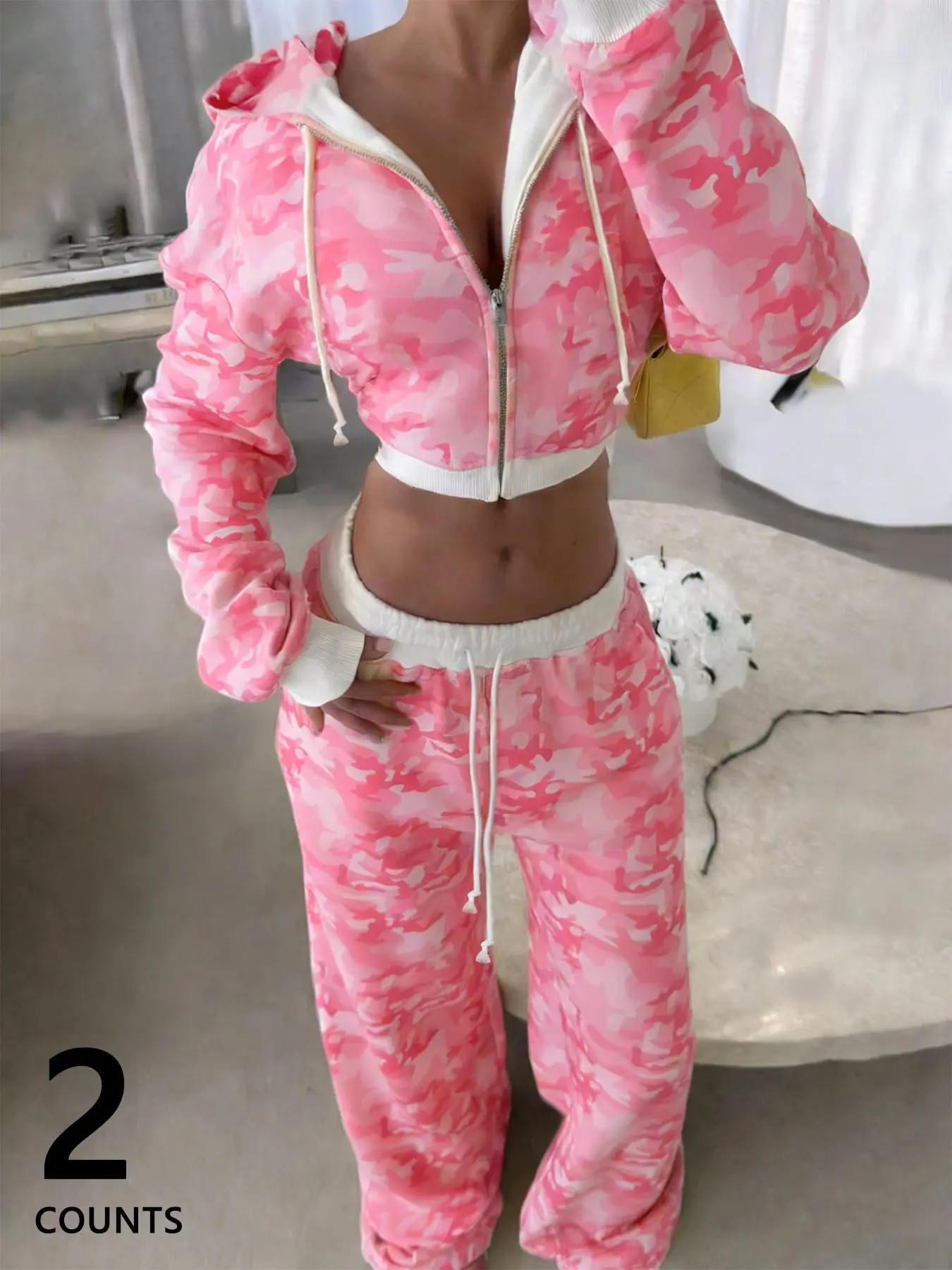 Women's Camouflage Pattern Tracksuit, Drawstring Cropped Hoodie And Loose Pants, Trendy Casual Set, Suitable For Weekend Trips And Casual Social Occasions