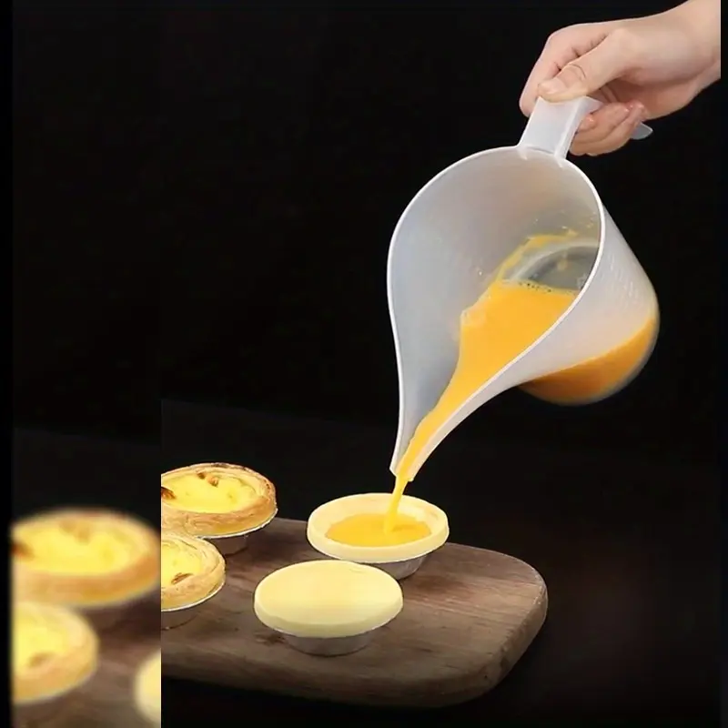 1000ml Long-nosed Pot, Funnel Cup, Plastic Cup, Baking Handmade Soap Measuring Cup, High Temperature Resistant Beaker with Scale