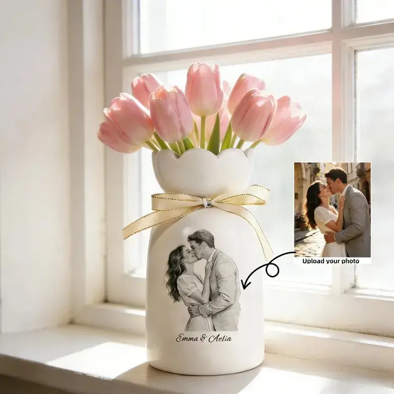 Custom Line Art Ceramic Flower Vase, Personalized Couple Photo Drawing Vase for Home Decor, Room Decor Gift for Wife, Wedding Anniversary Home Supply