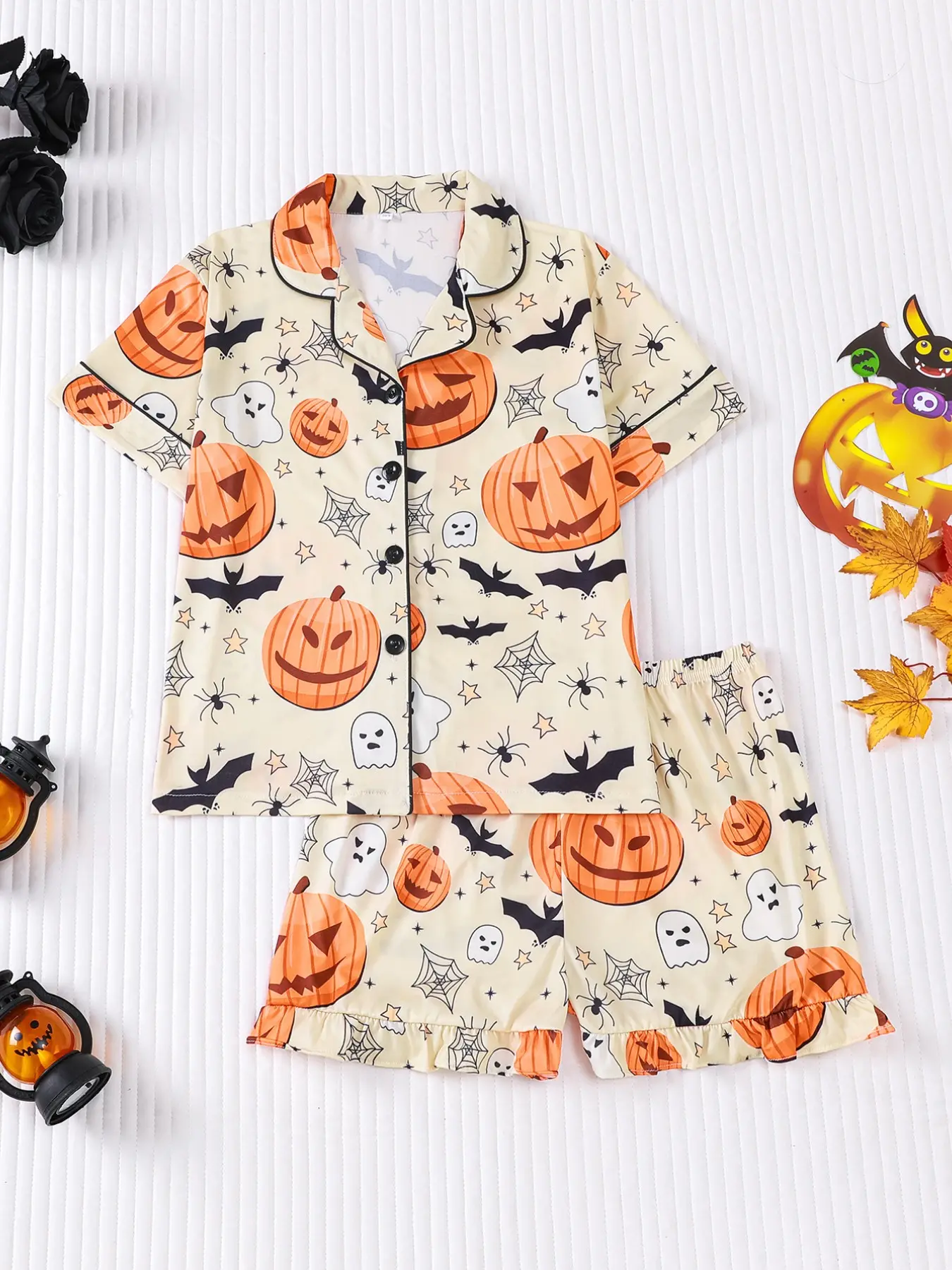 Halloween Children's Sleepwear 2-piece Set, Sleepwear Pajama, Full Print Bat Pumpkin Head Ghost Star Cardigan Short Sleeves and Shorts, Suitable for Boys, Girls, Children to Wear Party, Daily Dressing, Vacation Home Clothes 2-piece, Collared Pajama Set