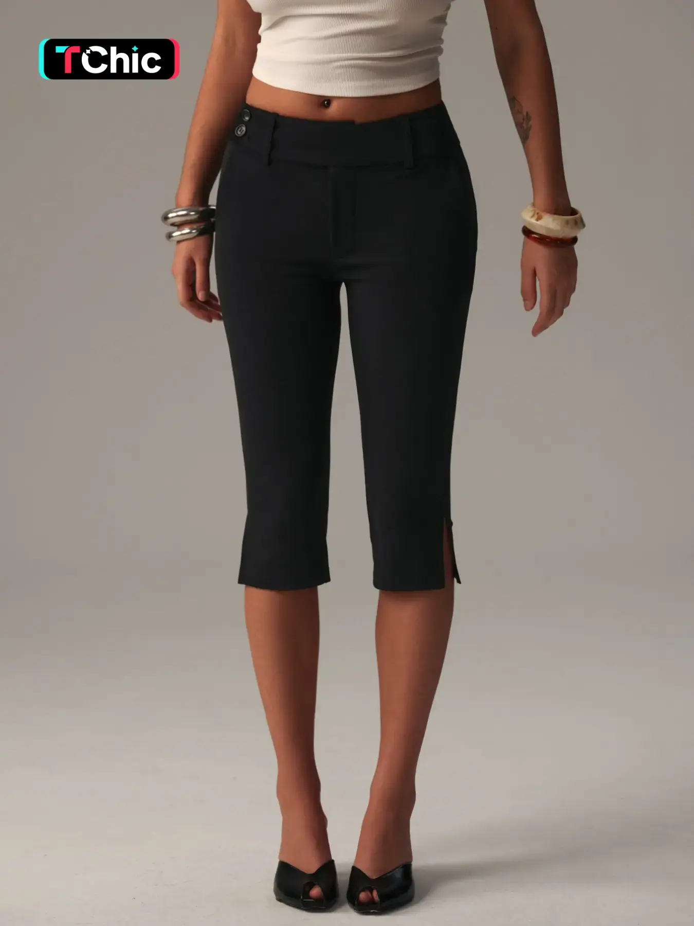 Black High Waist Capri Pants Women Button Detail Slim Fit Cropped Trousers Side Slit Hem Stretch Pencil Pants Elegant Chic Office Lady Casual Commuter Bottoms