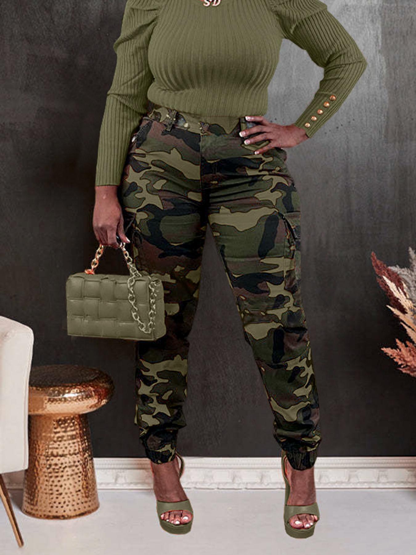 Women's Camo Print Camouflage Button Fly Cargo Pants, Casual Pocket Design Trousers for Daily Wear, Ladies Bottoms for Fall & Winter, Womenswear, Casual Fashion Trousers, Casual Comfy Stretch, Casual Chic Trousers
