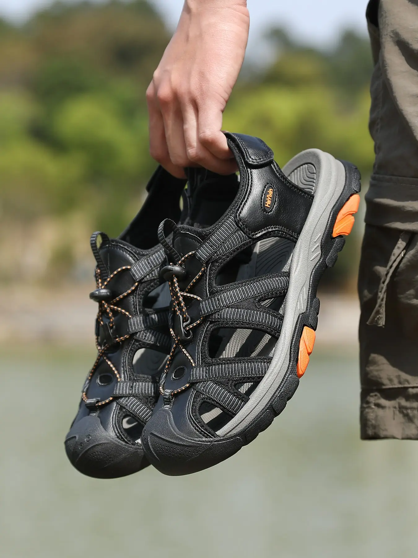 Men's Closed-Toe Sport Sandals, Lightweight Flat Hiking Shoes, Summer Beach Outdoor Footwear, Sporty Sandals, Outdoor Walking Sandals, Comfortable and Durable Design