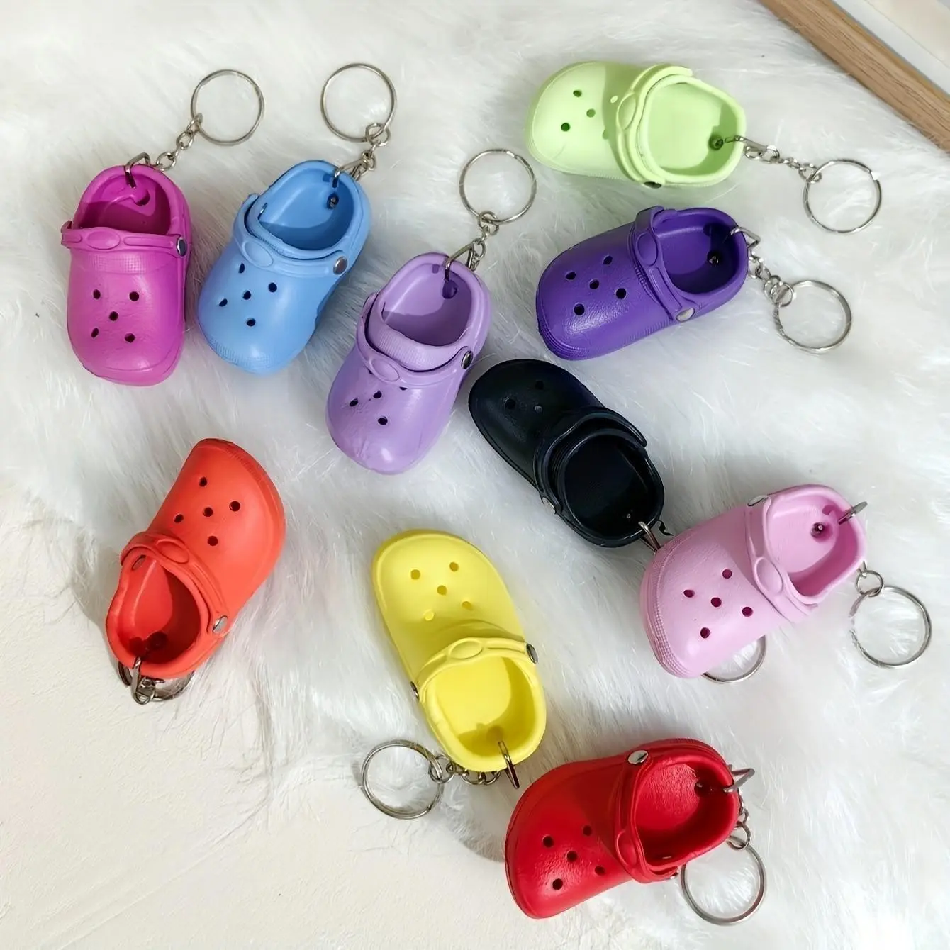 10piece Mini Keychain Rubber Slippers, Women's Cute Small Shoes, Lovely Charms, Backpack Gift, Fashionable Accessories