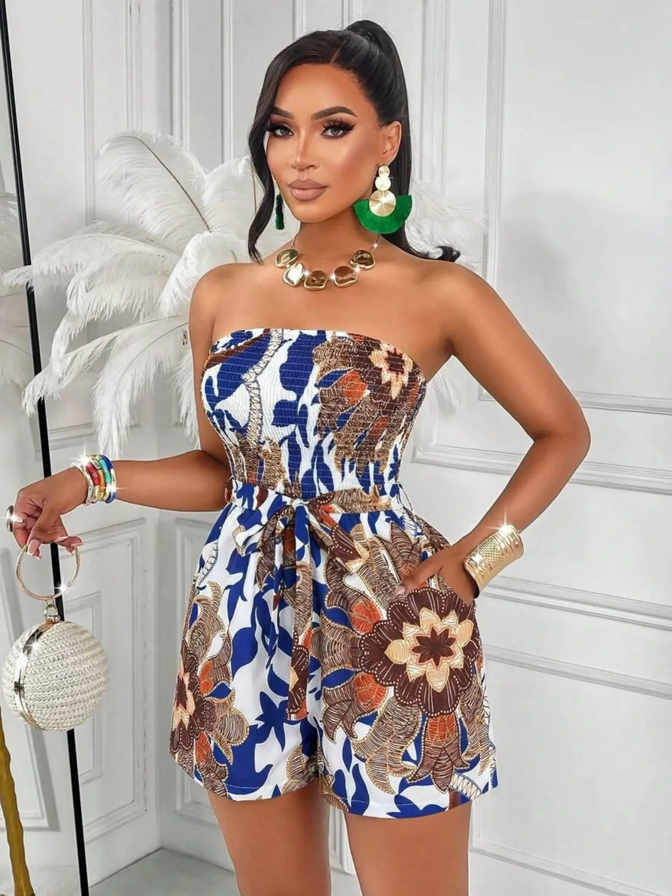 Sexy and Elegant Women's Floral Print Sleeveless Romper, Random Floral Pattern Summer Dress, Loose-Fitting Fashion Top, All-Over Print Design, Boho, Bohemian