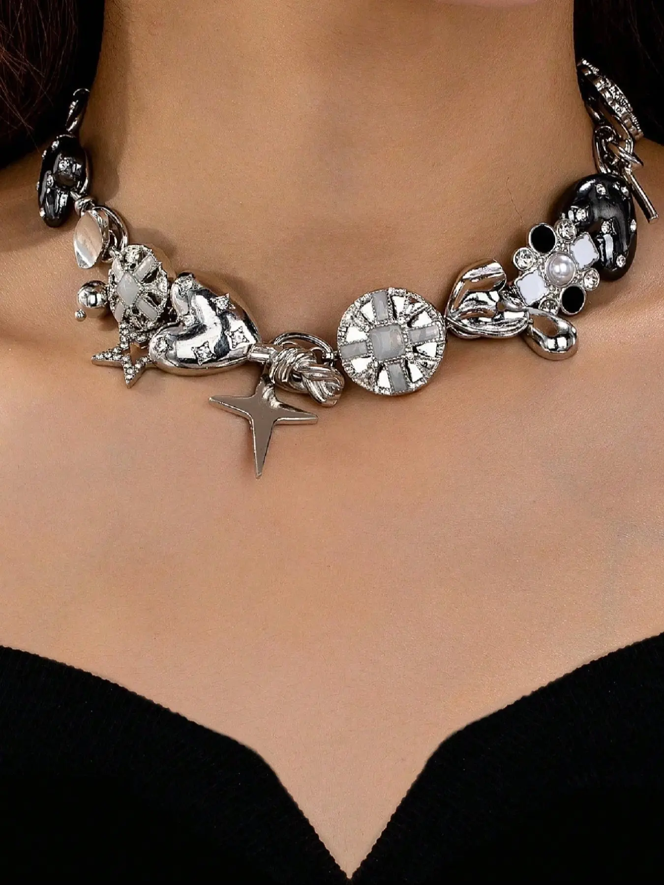 Punk Style Star Heart Vintage Metal Necklace, Chain Necklaces, Retro Fashion Accessory, Unisex Jewelry, Perfect for Casual and Party Wear