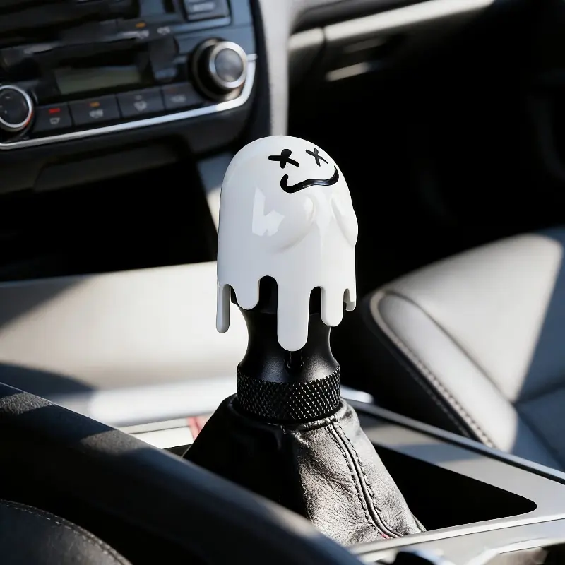 Personalized Ghost manual gearshift knob, suitable for most manual transmission vehicles, equipped with three connectors: M12, M10, and M8. An extremely cool modification accessory, Shifter knobs