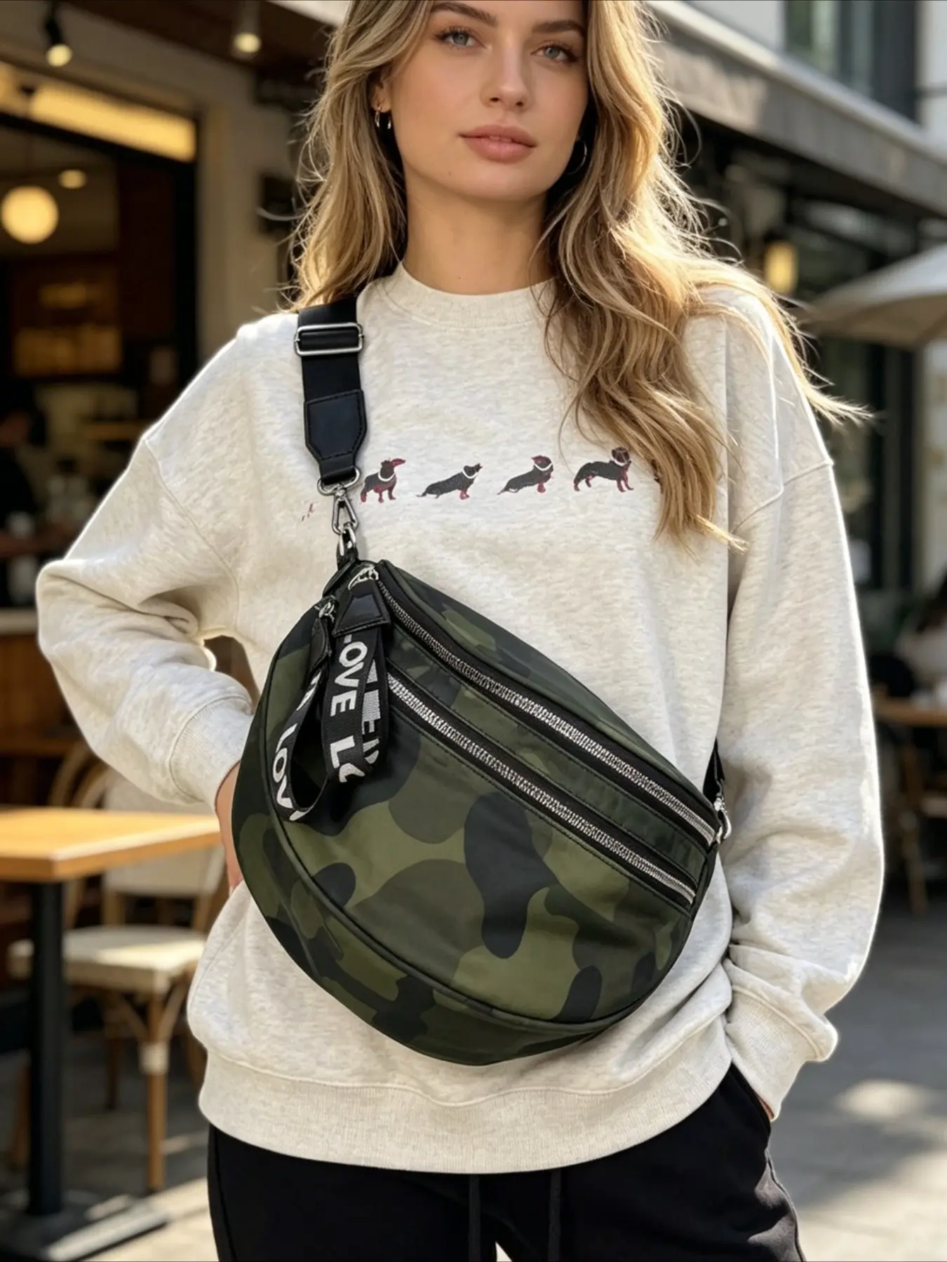Ladies' fashionable retro casual mesh chest bag, simple half moon street style spliced city crossbody bag, versatile bag, suitable for work, commuting, dating, party large capacity shoulder bag