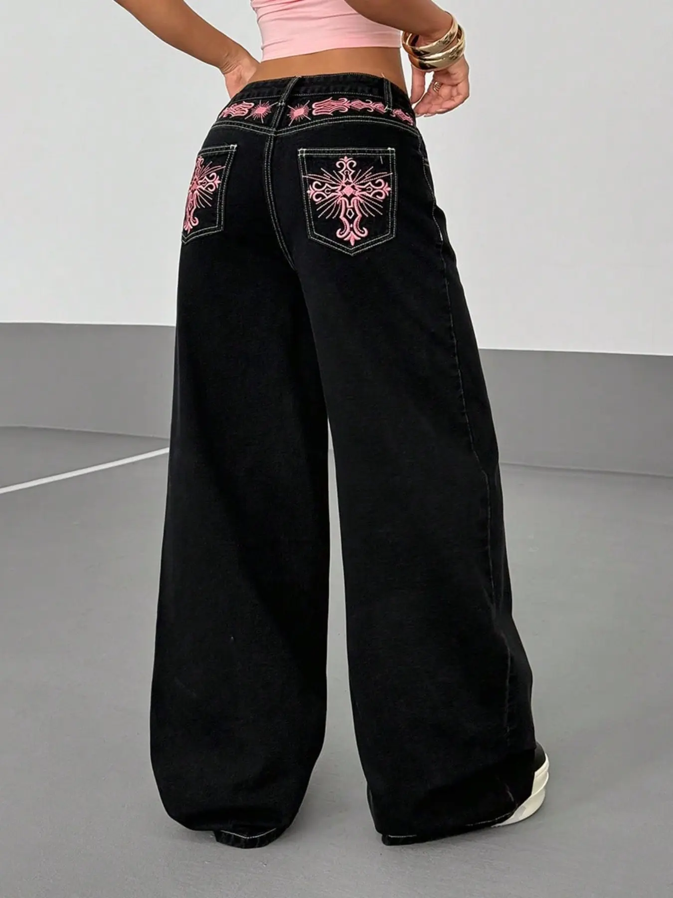 Tall Women's Embroidered Loose Fit Jeans, Wide-Leg Denim Jeans with Pockets, Casual Street Style for Daily Wear