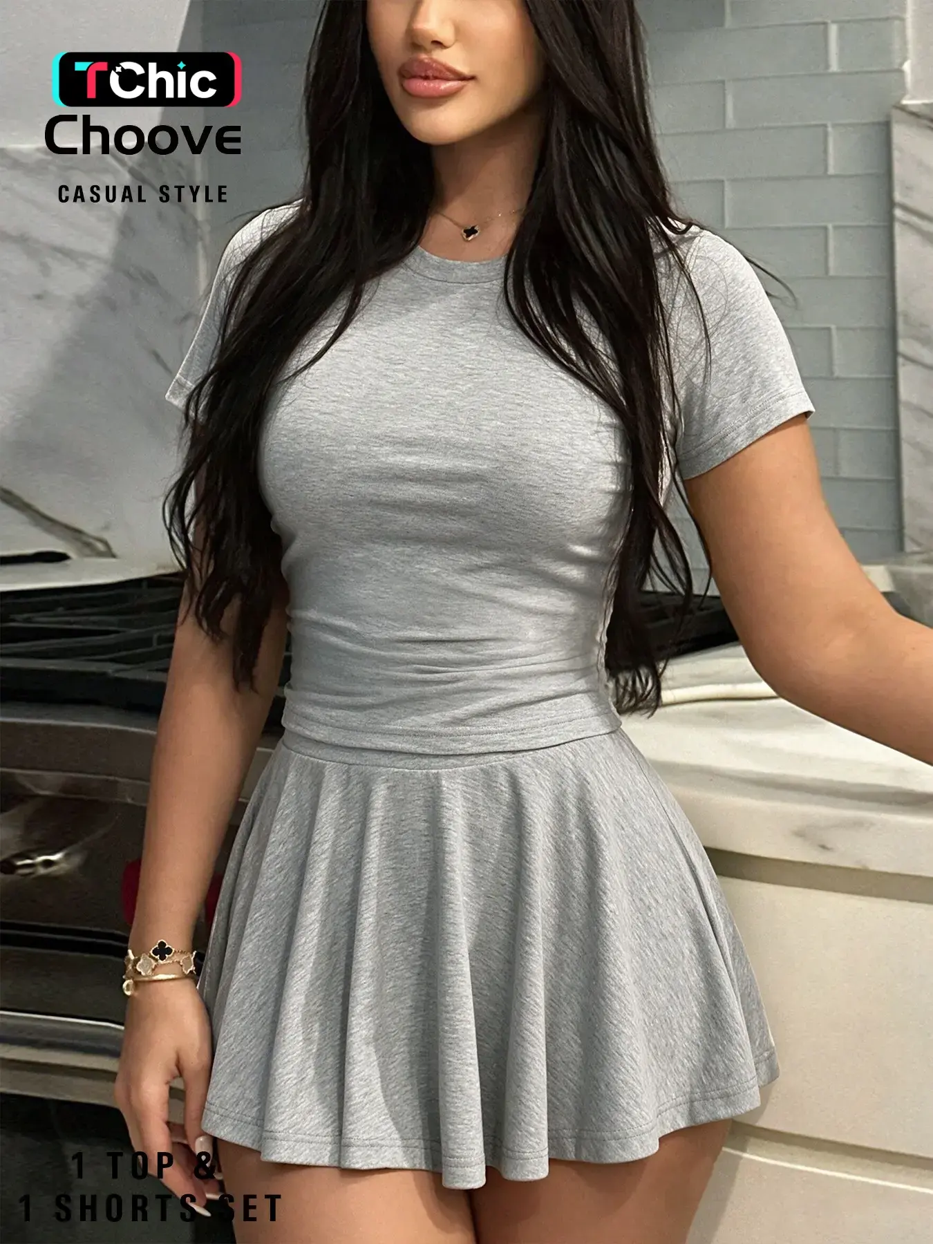 Women's Short Sleeve T-Shirt & Shorts Set, Soft Fabric, Comfortable Two-Piece, Ideal for Casual Wear, Lightweight and Breathable, Basic