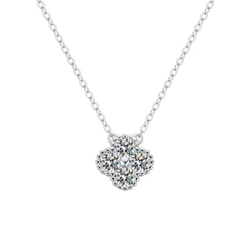 S925 sterling silver necklace, D color VVS moissanite, four-leaf clover pendant for women, Japanese/Korean niche design, versatile collarbone chain, gift