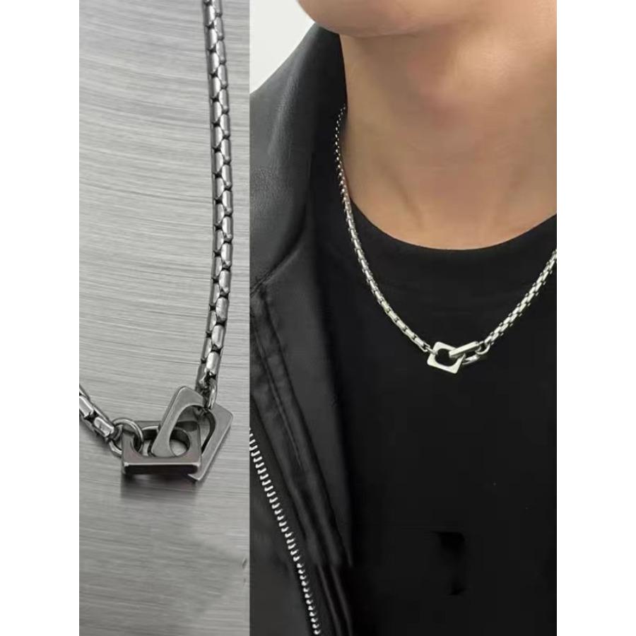 Simple double ring buckle titanium steel necklace men's cold wind niche high sense street hip hop collarbone chain couple accessories tide
